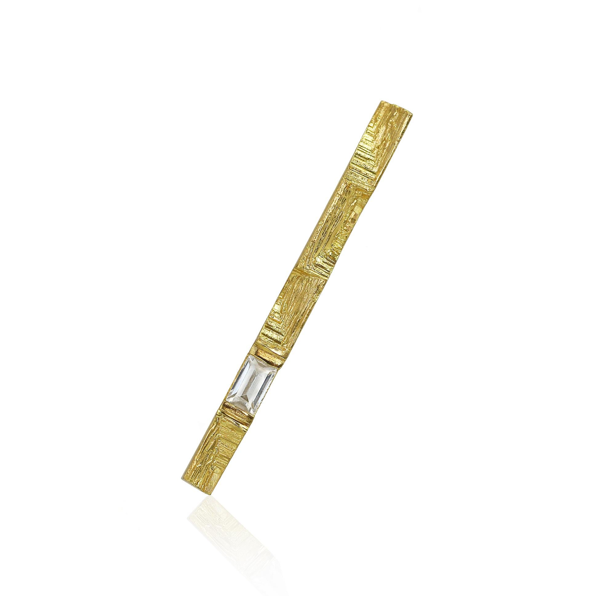 0.3 Carat Baguette Cut Diamond 18k Gold Architectural Modernist Statement Brooch For Sale 3