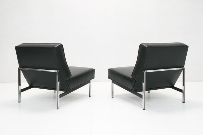Parallel Bar Armchairs & Sofa by Florence Knoll for Knoll International 5