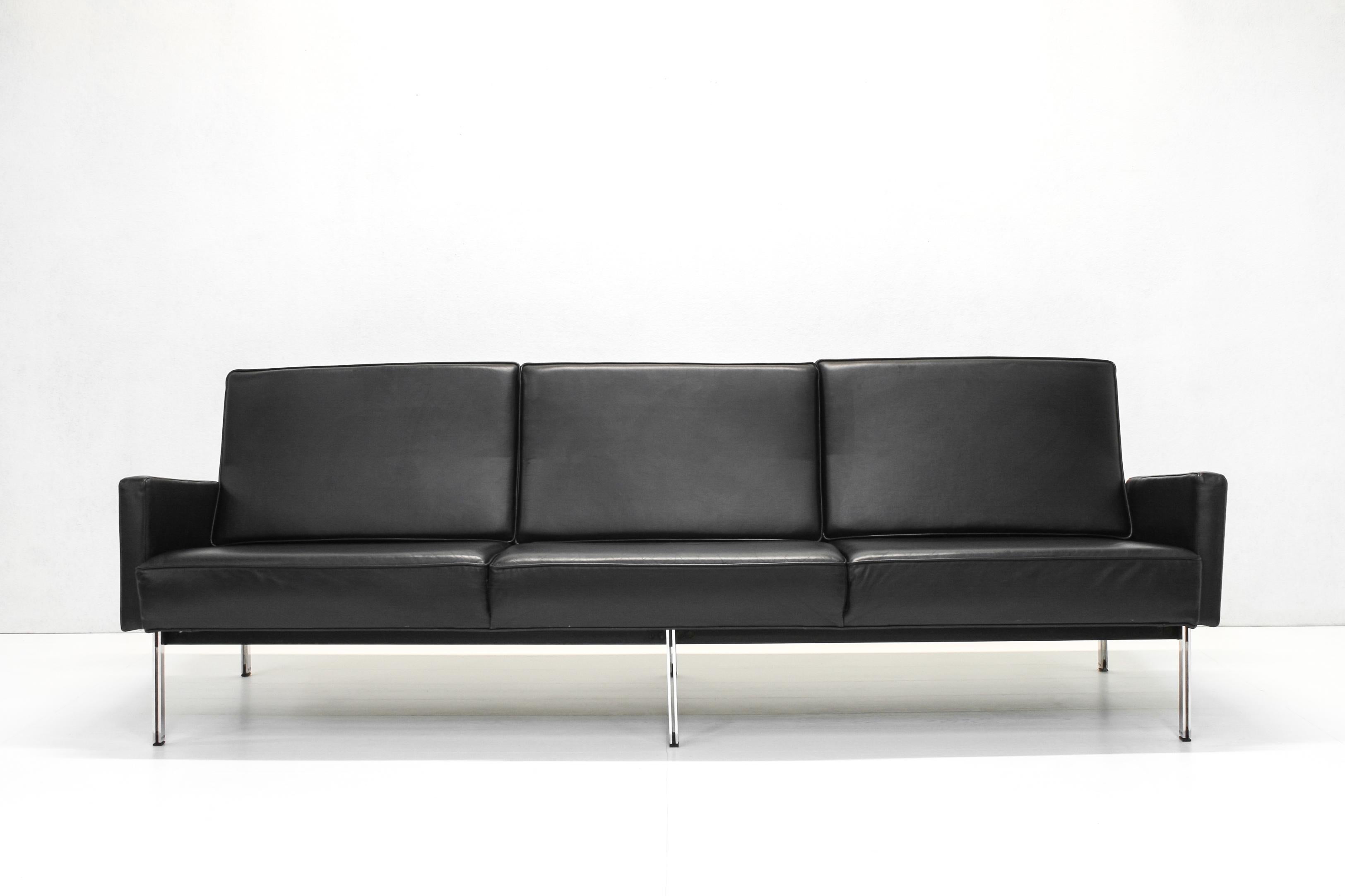 Parallele Bar Sessel & Sofa von Florence Knoll für Knoll International (Moderne der Mitte des Jahrhunderts) im Angebot