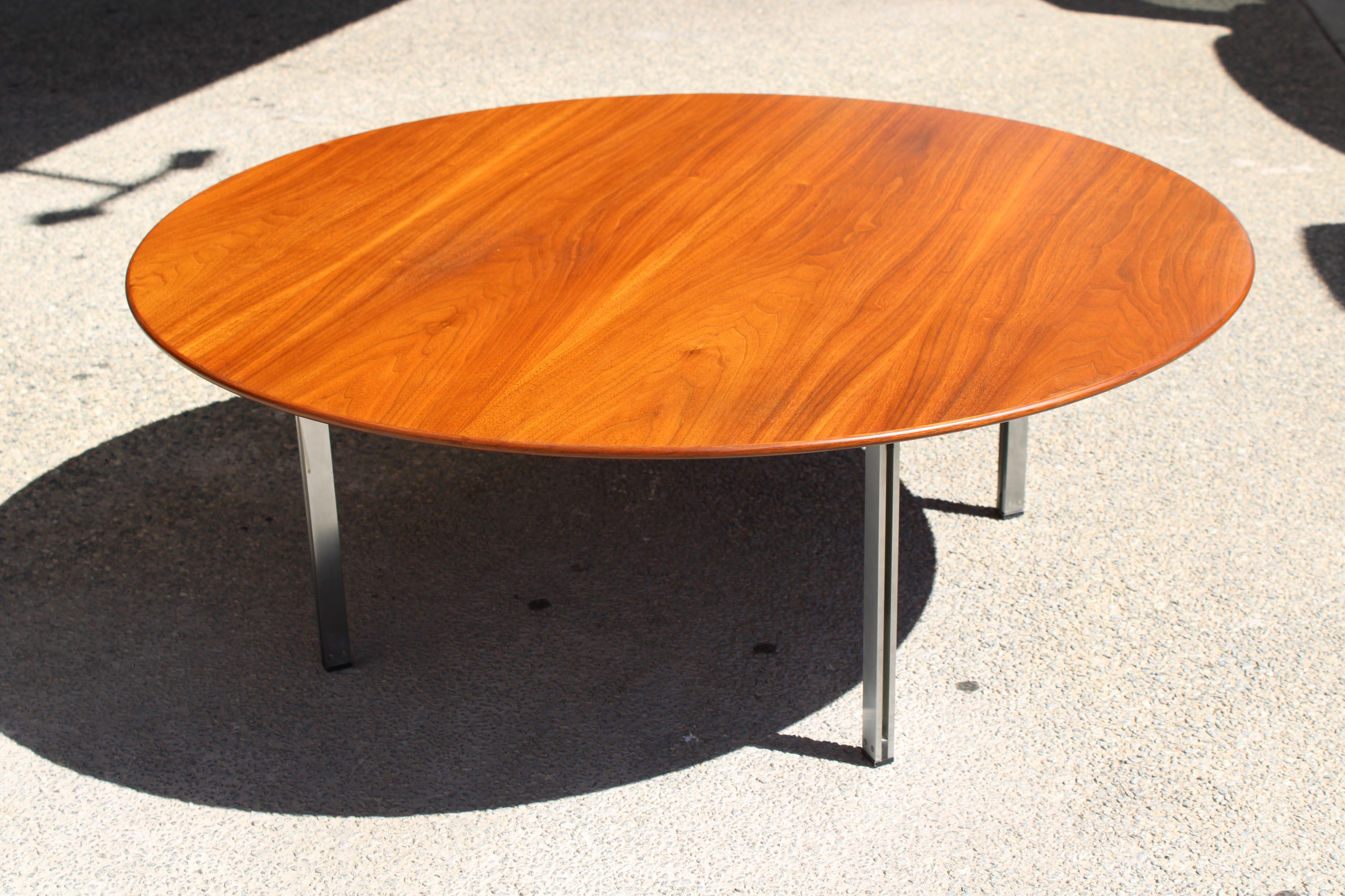 Mid-20th Century Parallel Bar Walnut Coffee Table by Florence Knoll for Knoll For Sale