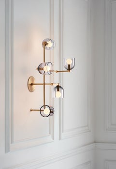 Paralleler Wandleuchter, auf Bestellung gefertigt von Lightmaker Studio