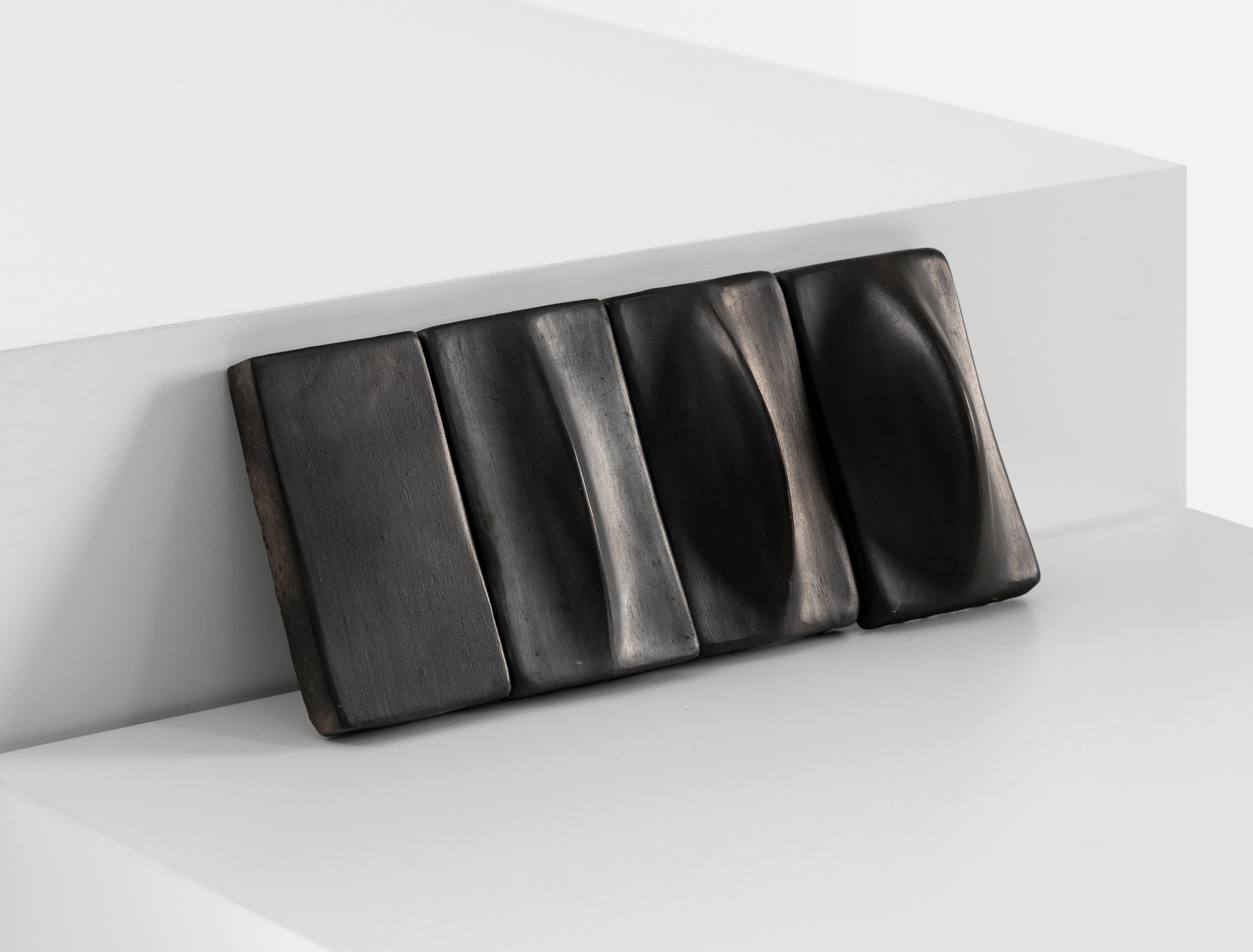 Hand-Crafted Páramo Tiles MIX 50% with curve and 50% with plain curve For Sale