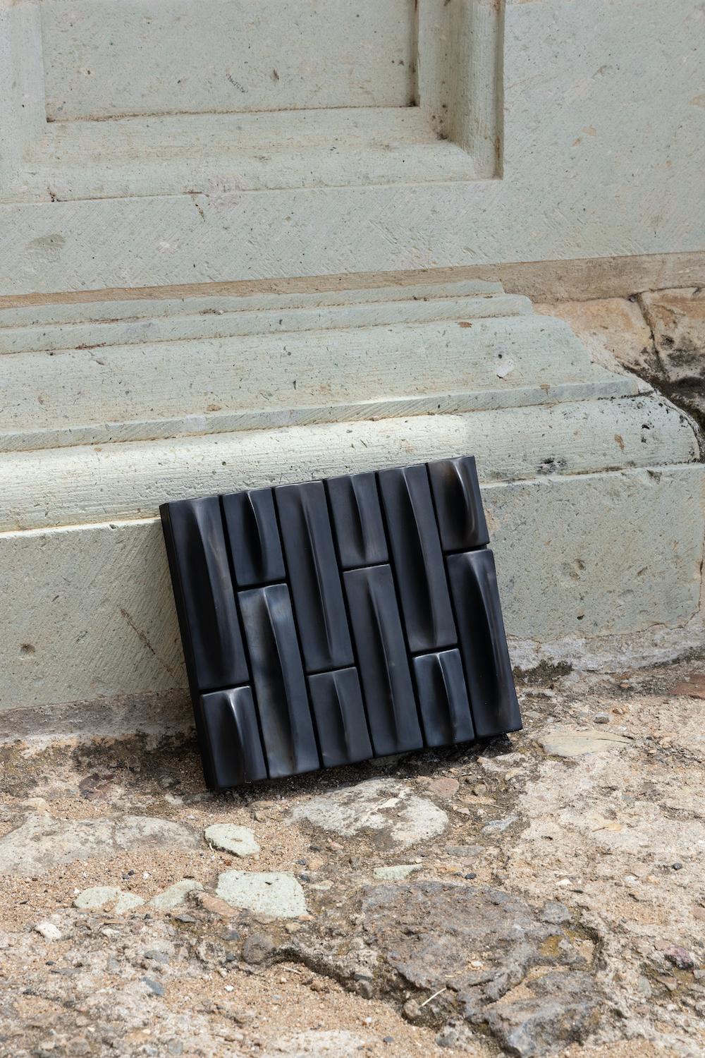 Páramo Tiles MIX 50% with curve and 50% with plain curve For Sale 1