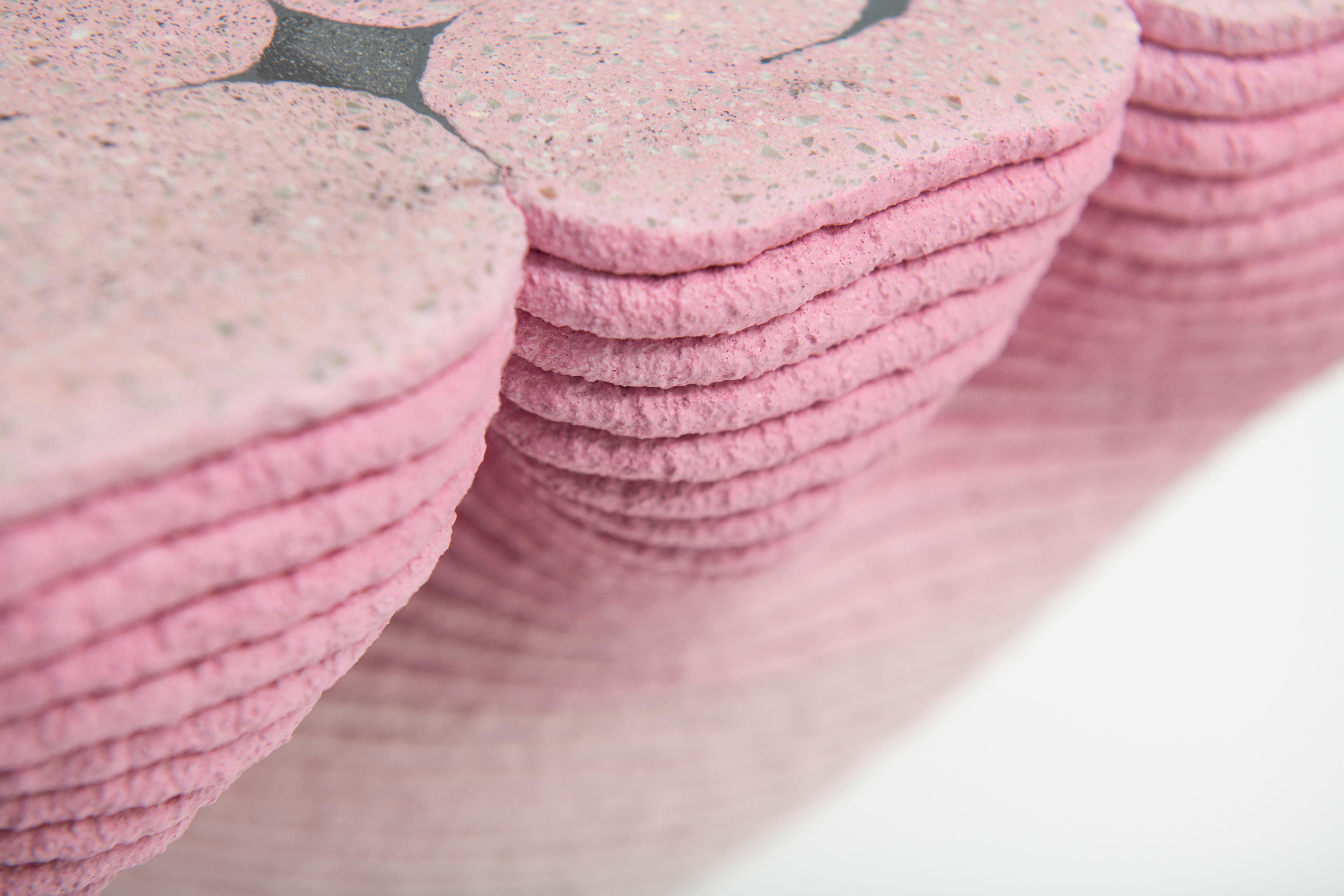 Paramorph Tisch in Rosa im Angebot 1