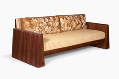 Parati-Sofa entworfen von Laura Gonzalez