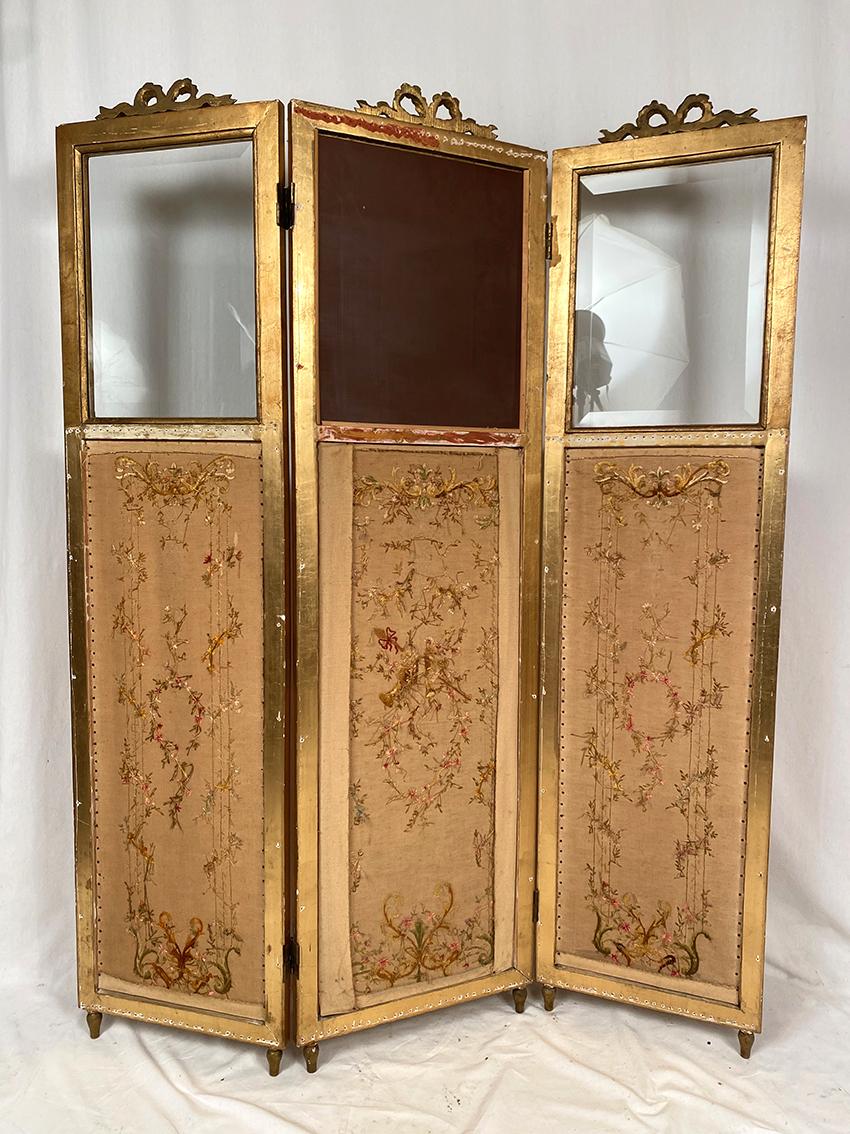 Paravent en bois doré de style Louis XVI, vers 1900 5