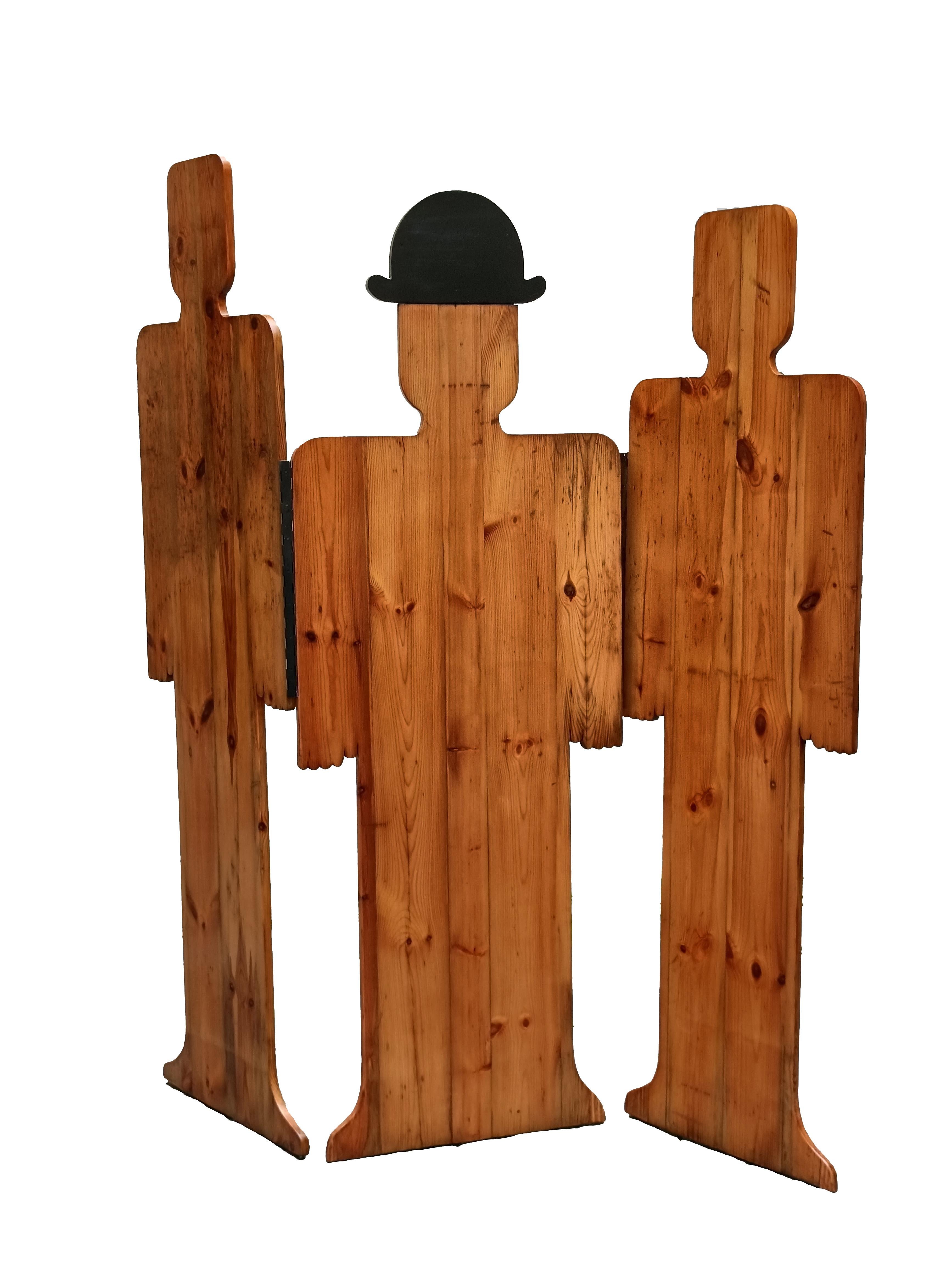 Paravento Artistico a Tre Sagome in Legno, Italia 1970s In condizioni buone a Naples, IT