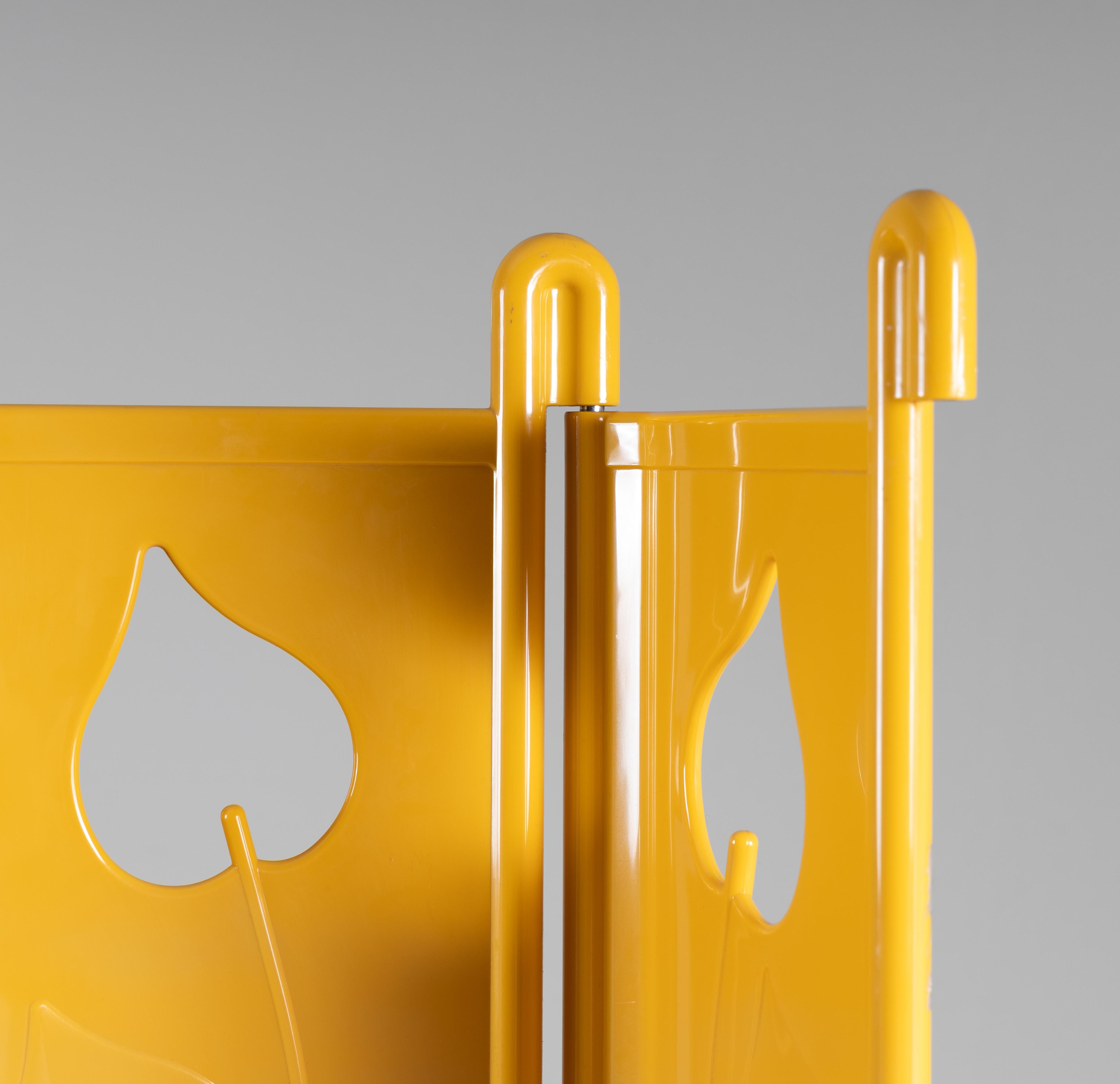 Paravento giallo, stile postmoderno, 1980 in vendita 7