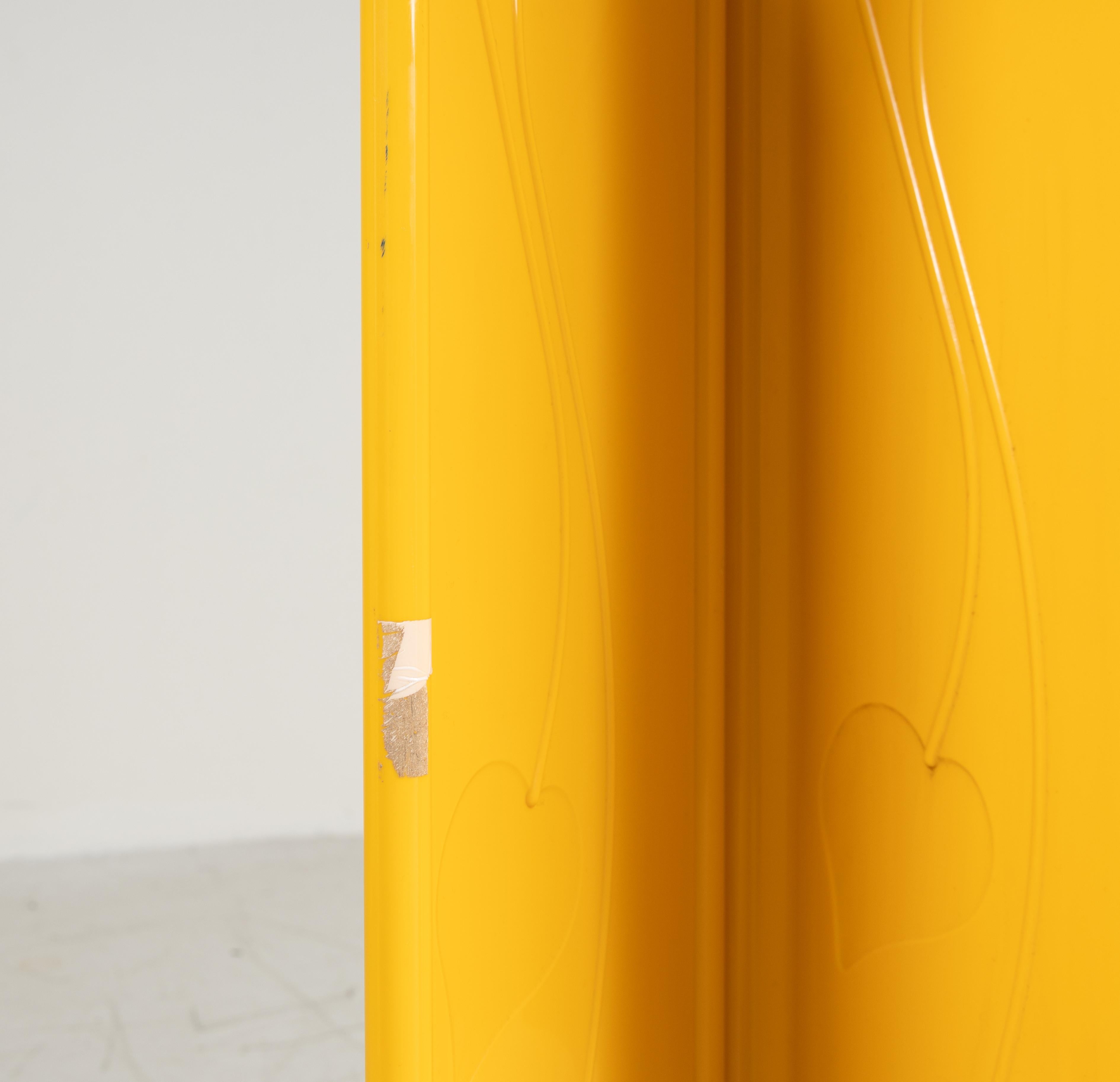 Paravento giallo, stile postmoderno, 1980 in vendita 9