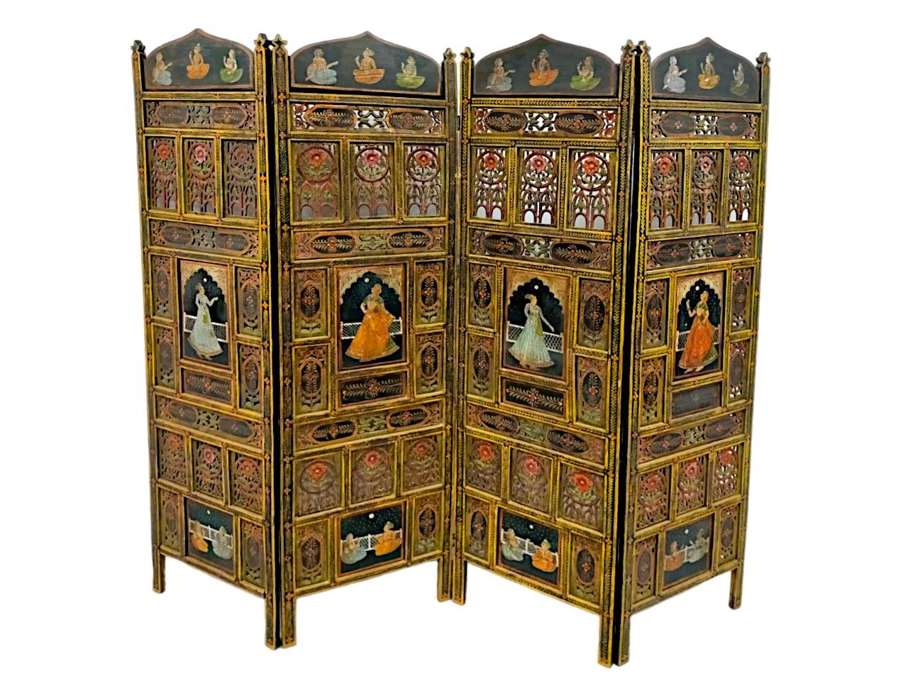 Early 20th century Indian screen For Sale 1