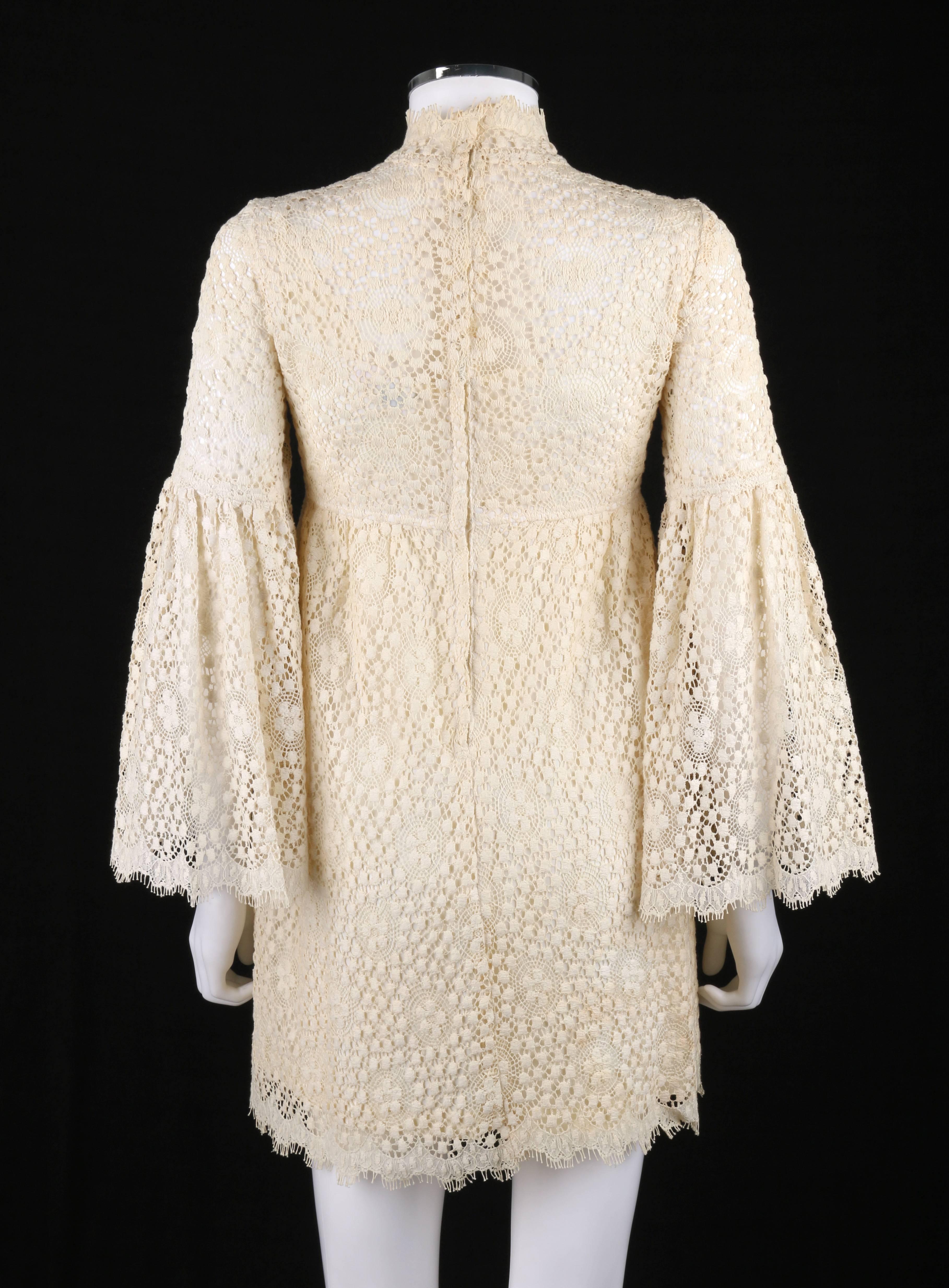 PARC JRS Petite c.1960's Cream Floral Crochet Lace Flounce Sleeve Babydoll Dress In Excellent Condition In Thiensville, WI