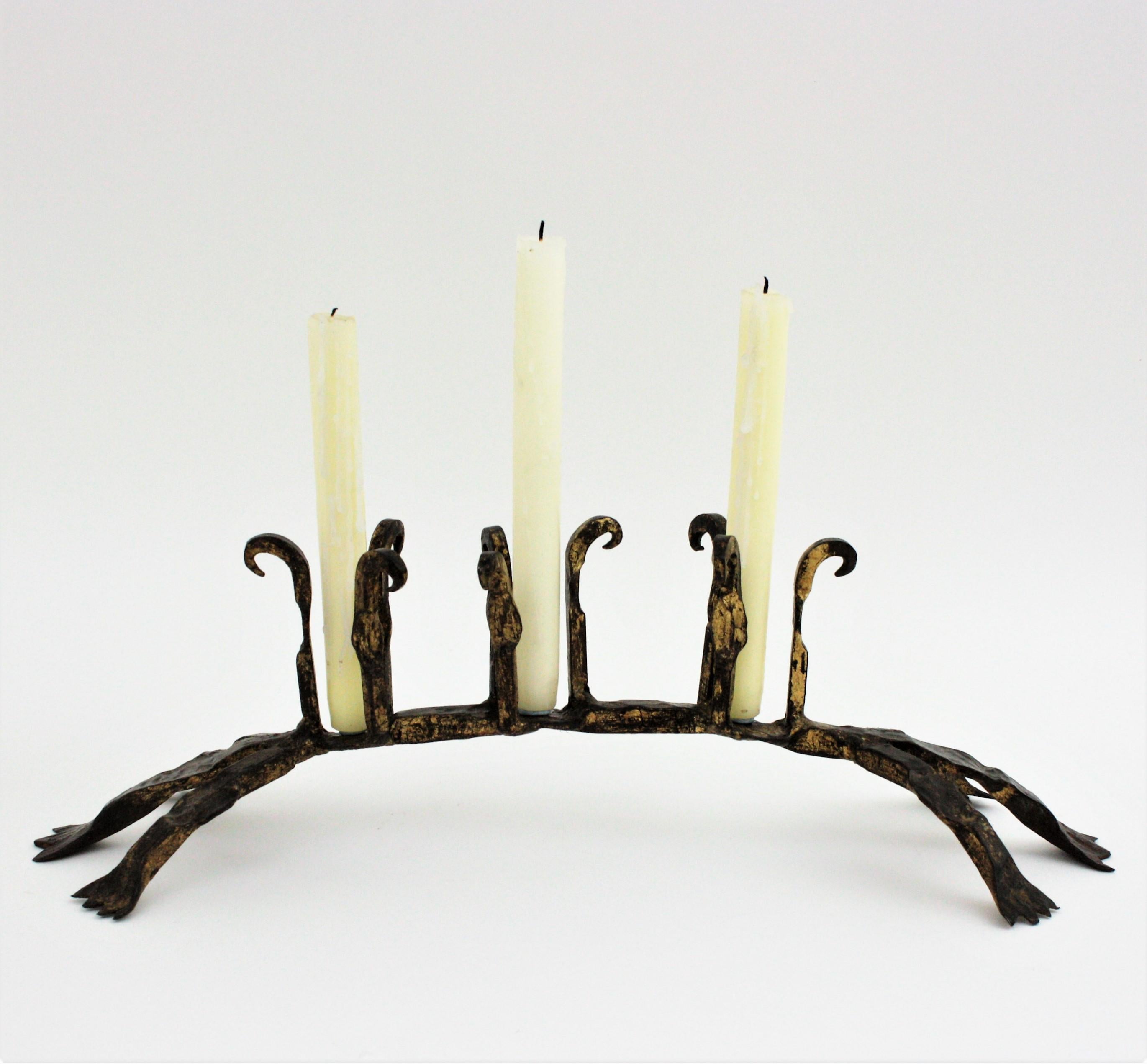 Hand Forged Iron Candle Holder in Medieval Style In Good Condition For Sale In Barcelona, ES