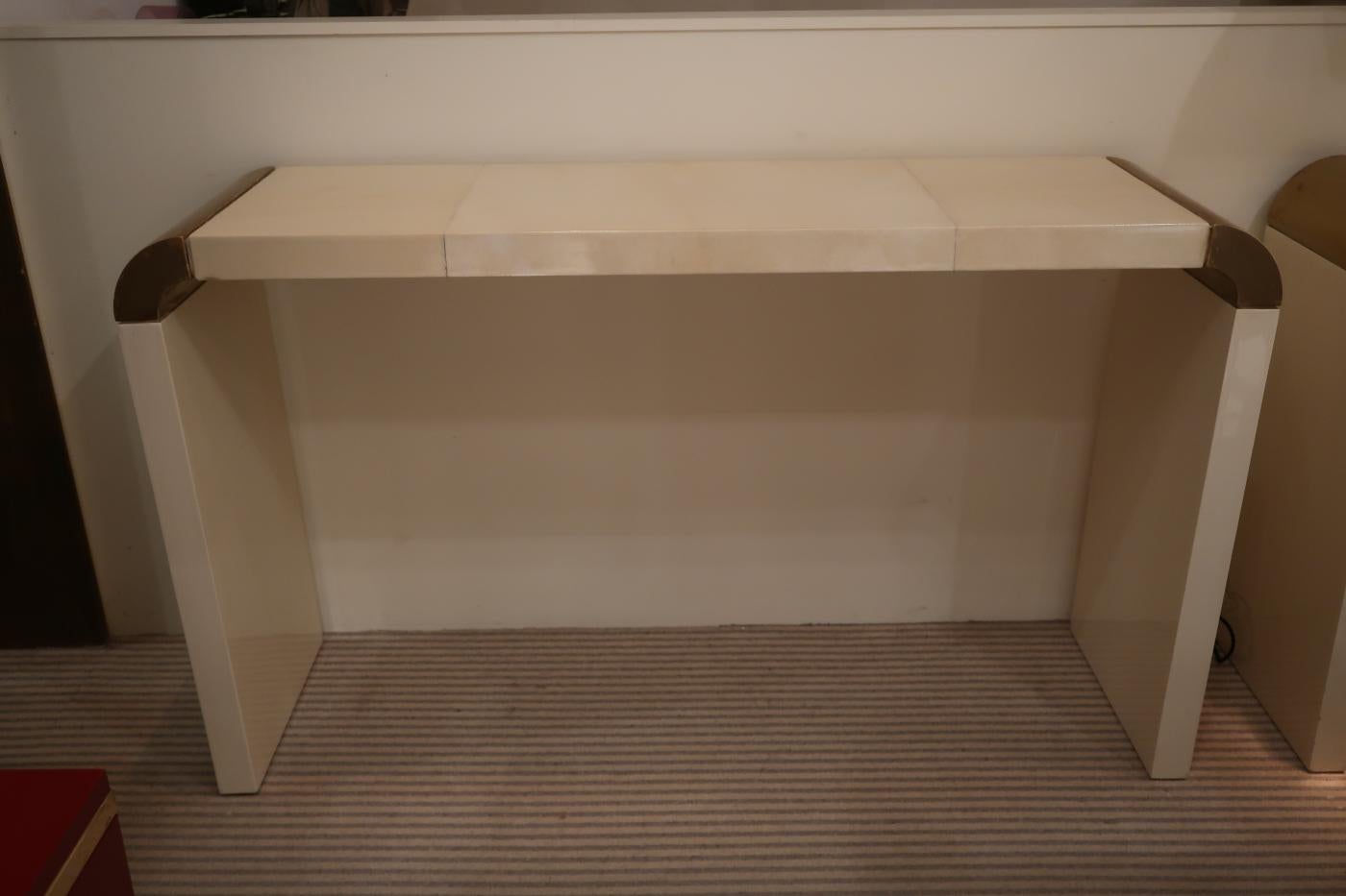 Parchment and Lacquered Wood Italian Midcentury Console, Italy, 1970 For Sale 4