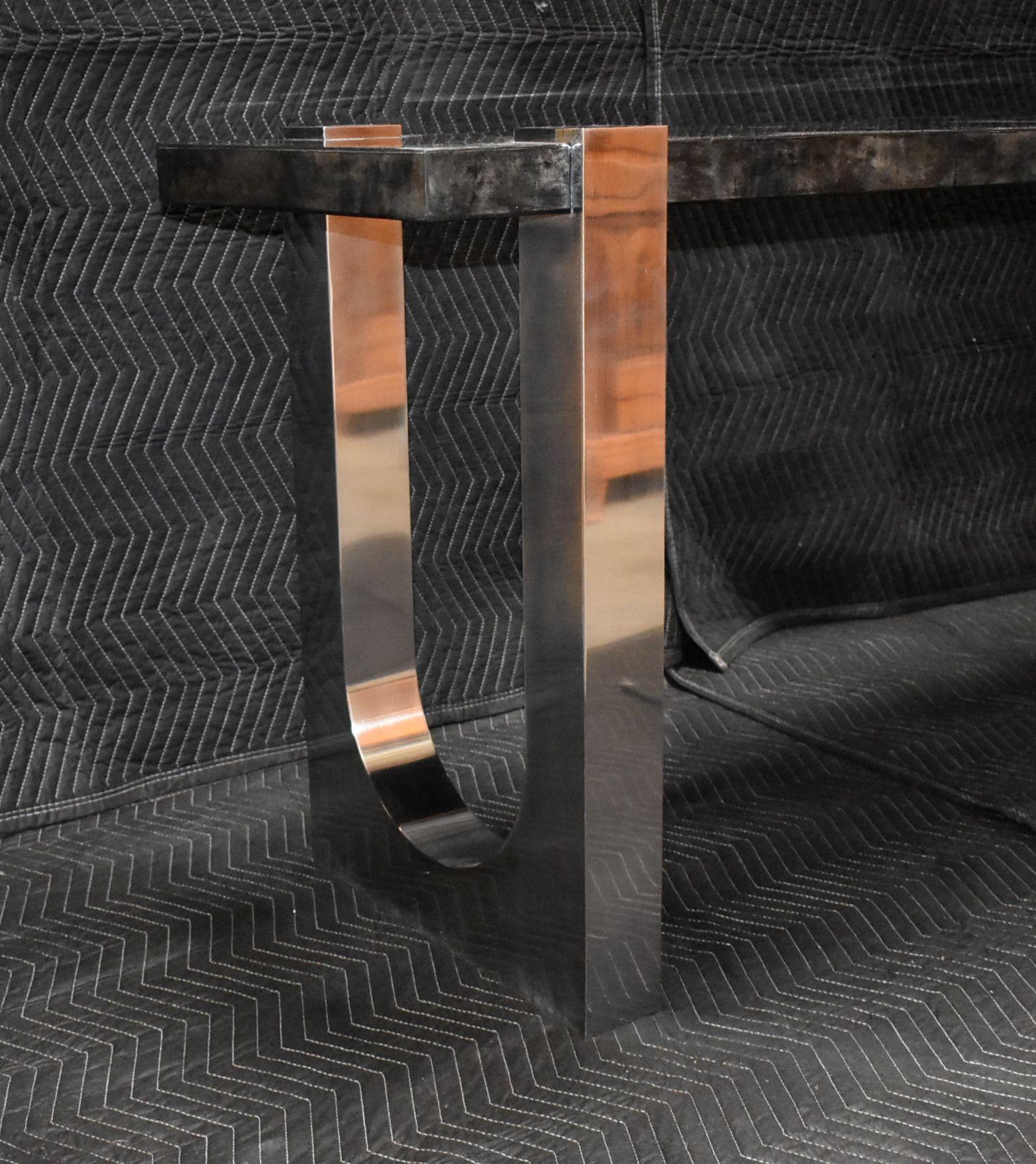 XXIe siècle et contemporain Table Console en Parchemin et Acier Inoxydable à Motif 