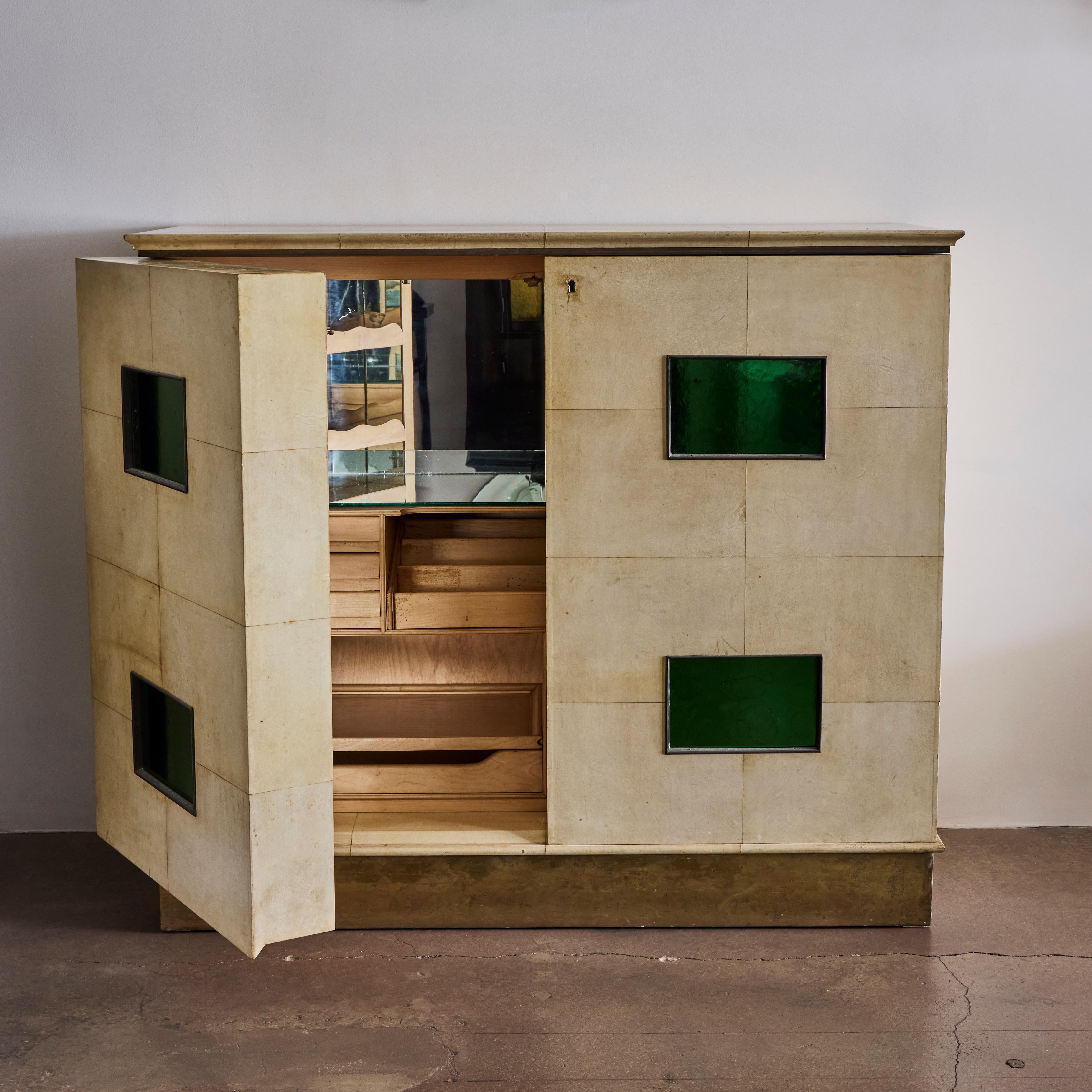 Milieu du XXe siècle Parchment Bar Cabinet by Paolo Buffa en vente