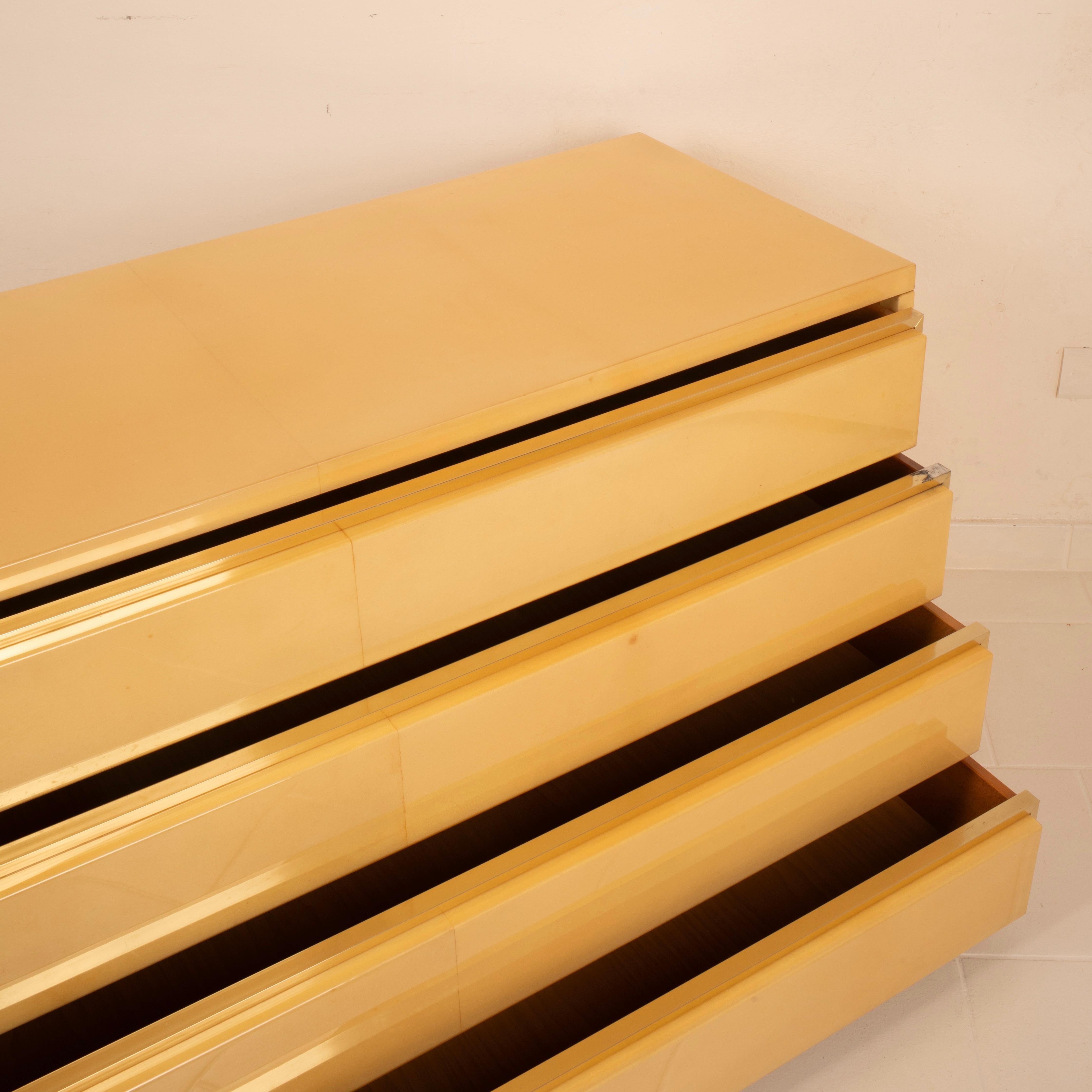 Parchment Chest of Drawers by Aldo Tura for Tura Milano en vente 4