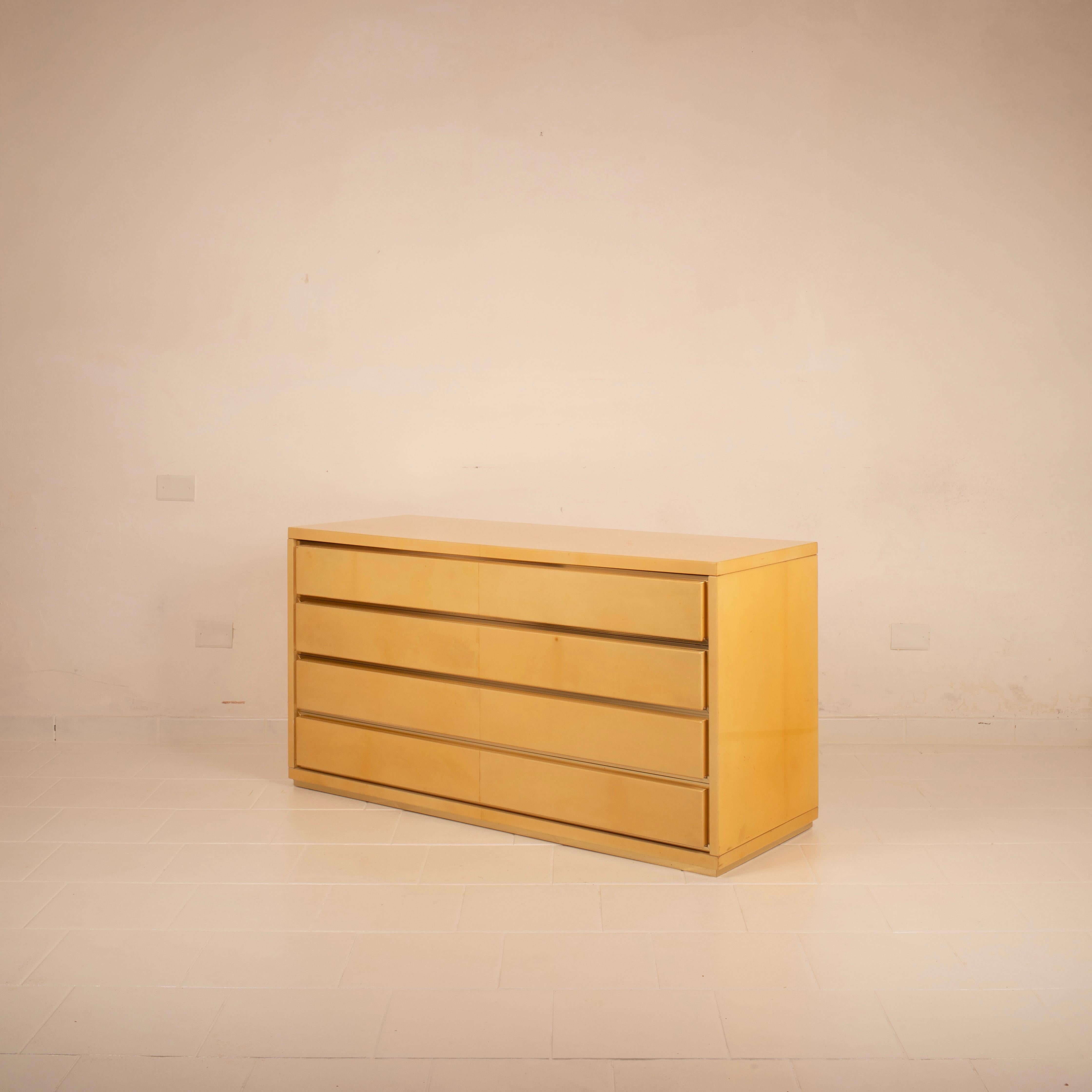Parchment Chest of Drawers by Aldo Tura for Tura Milano en vente 6