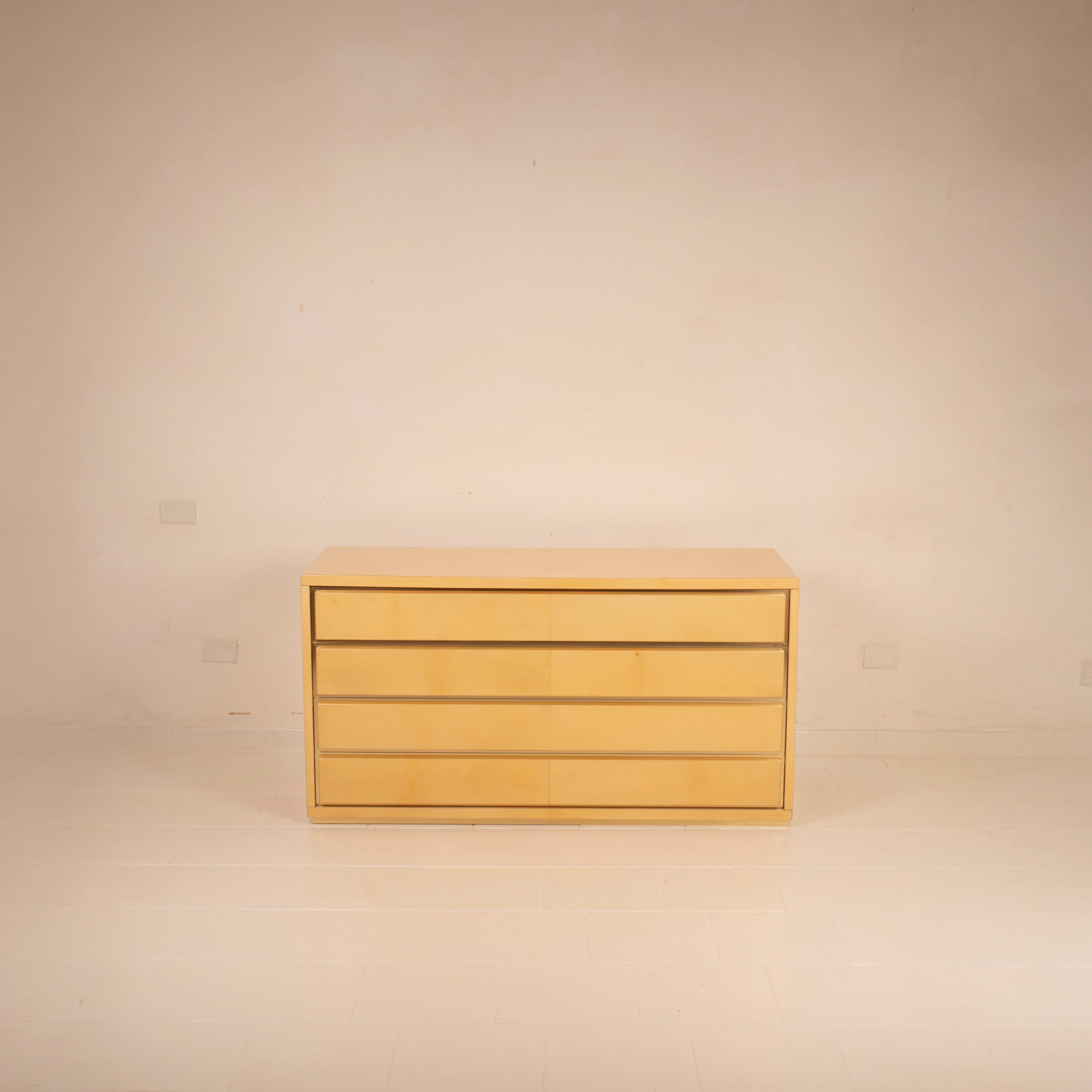 Parchment Chest of Drawers by Aldo Tura for Tura Milano en vente 11