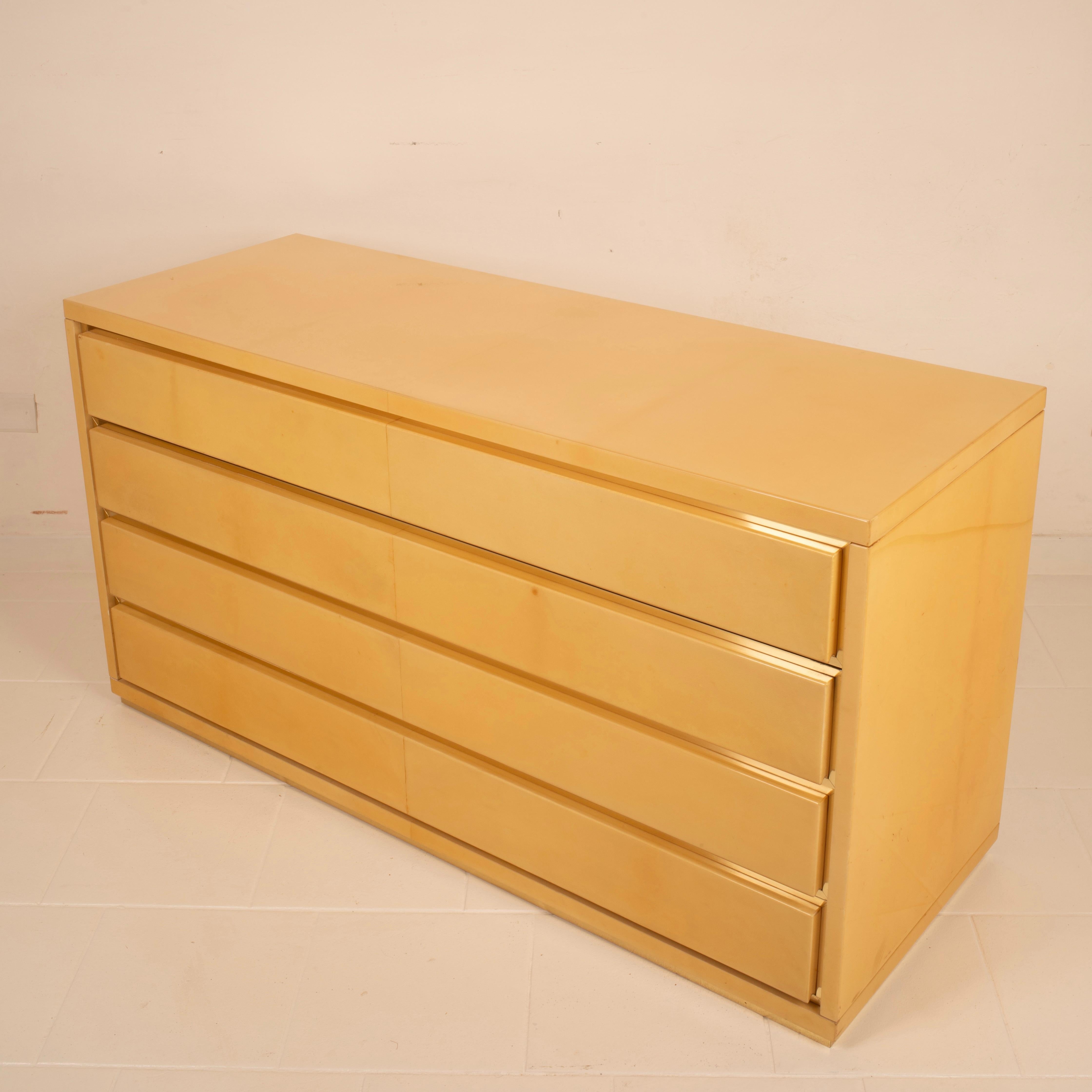 Parchment Chest of Drawers by Aldo Tura for Tura Milano en vente 13