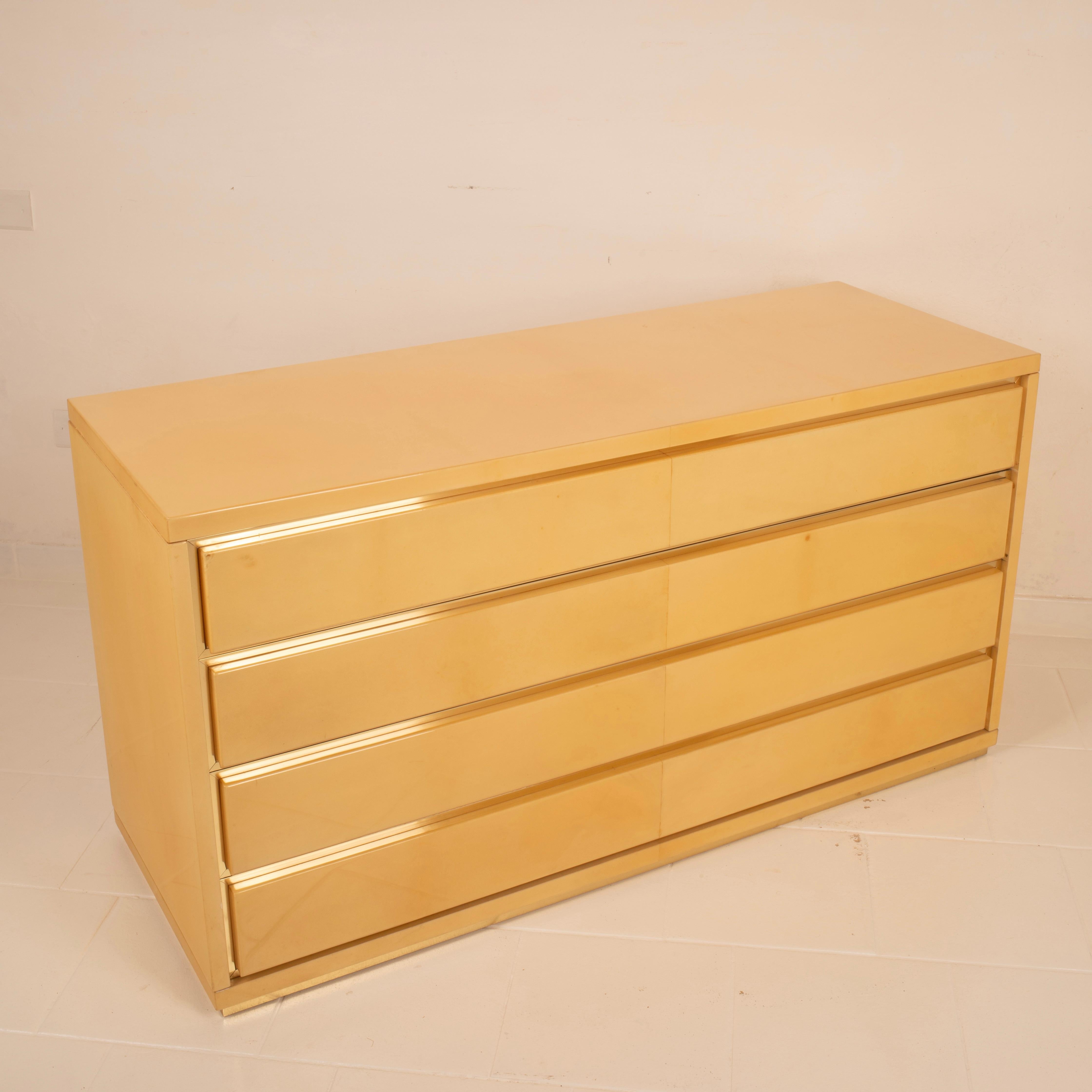 Laiton Parchment Chest of Drawers by Aldo Tura for Tura Milano en vente