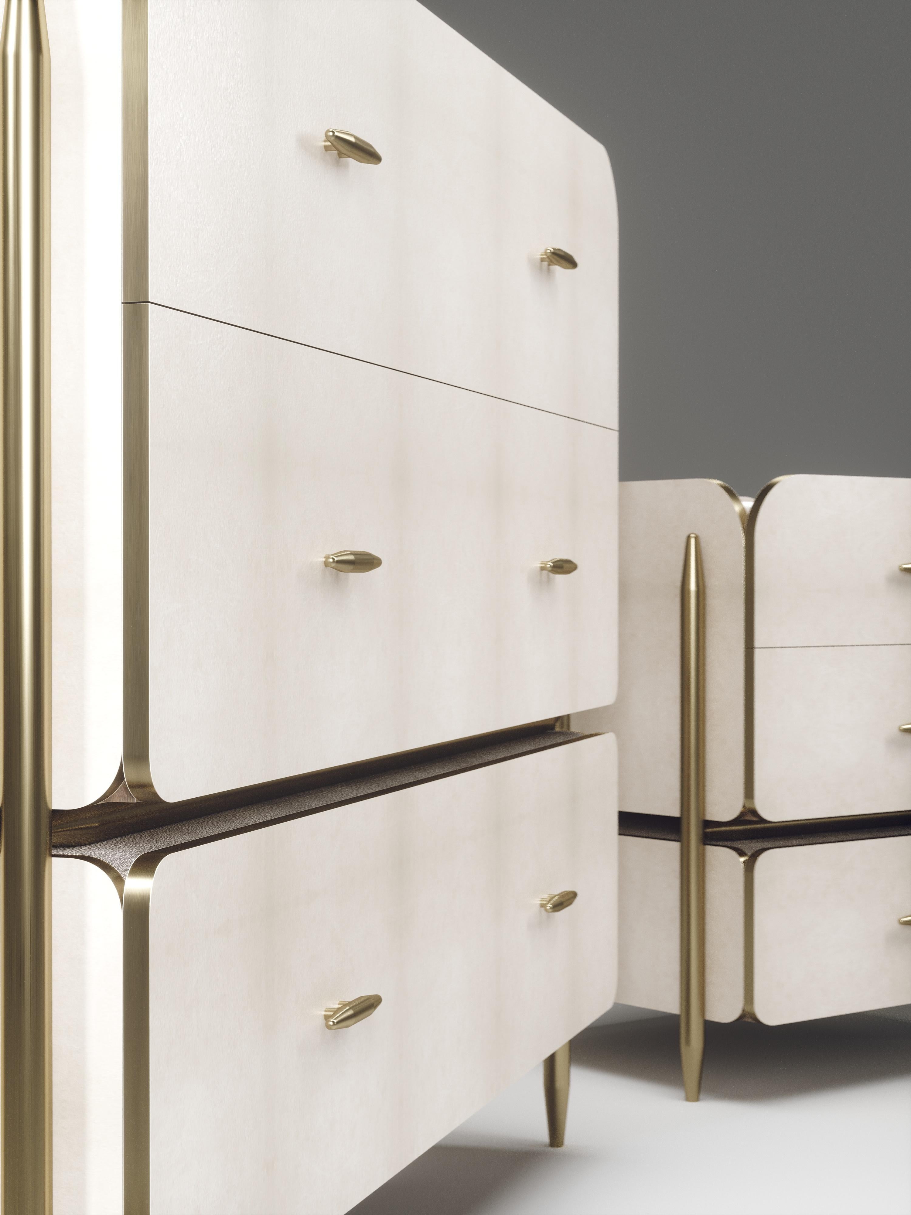 Parchment Chest of Drawers with Brass Accents by Kifu Paris In New Condition For Sale In New York, NY