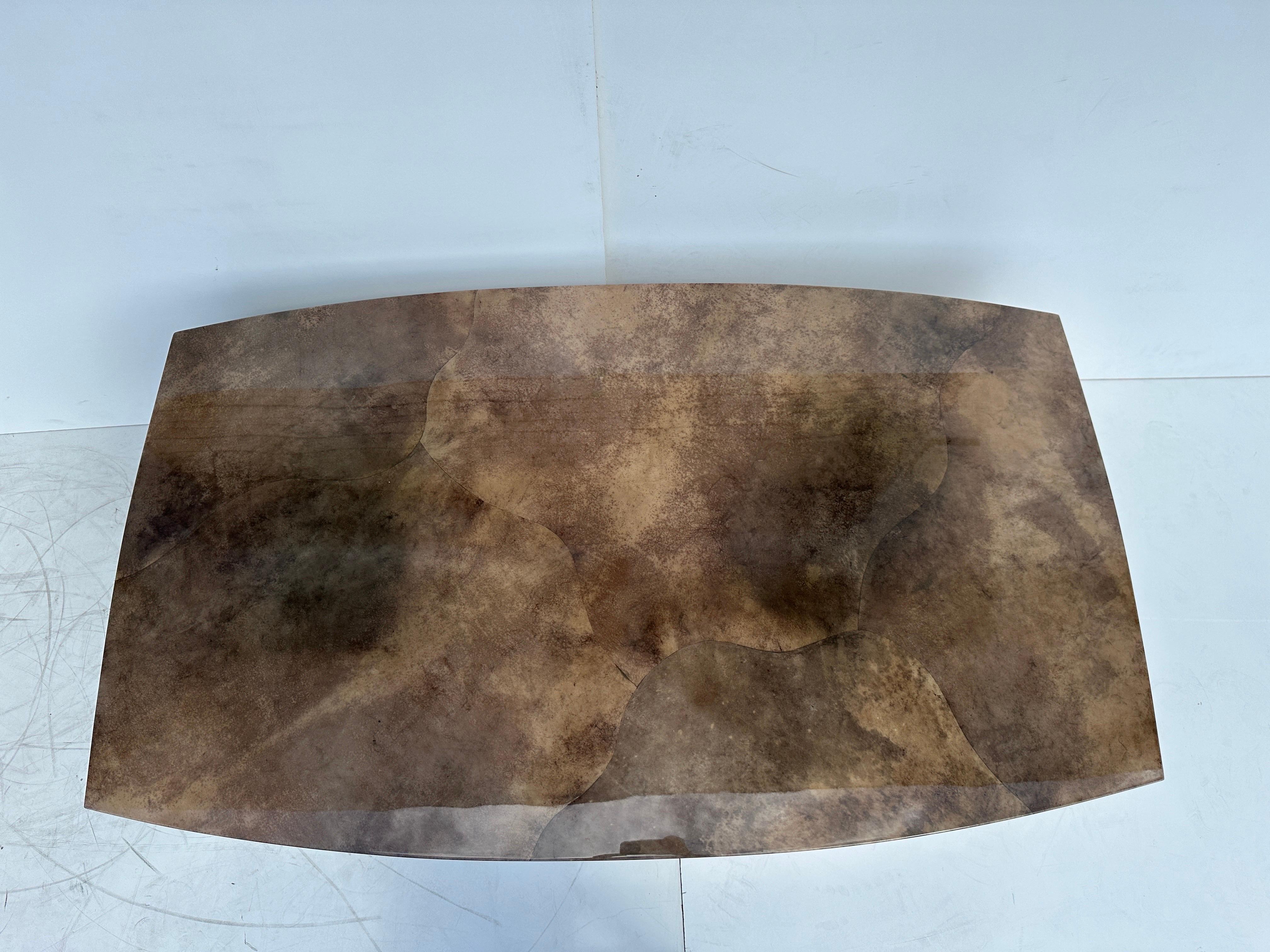Table basse en parchemin de J. Robert Scott en vente 7