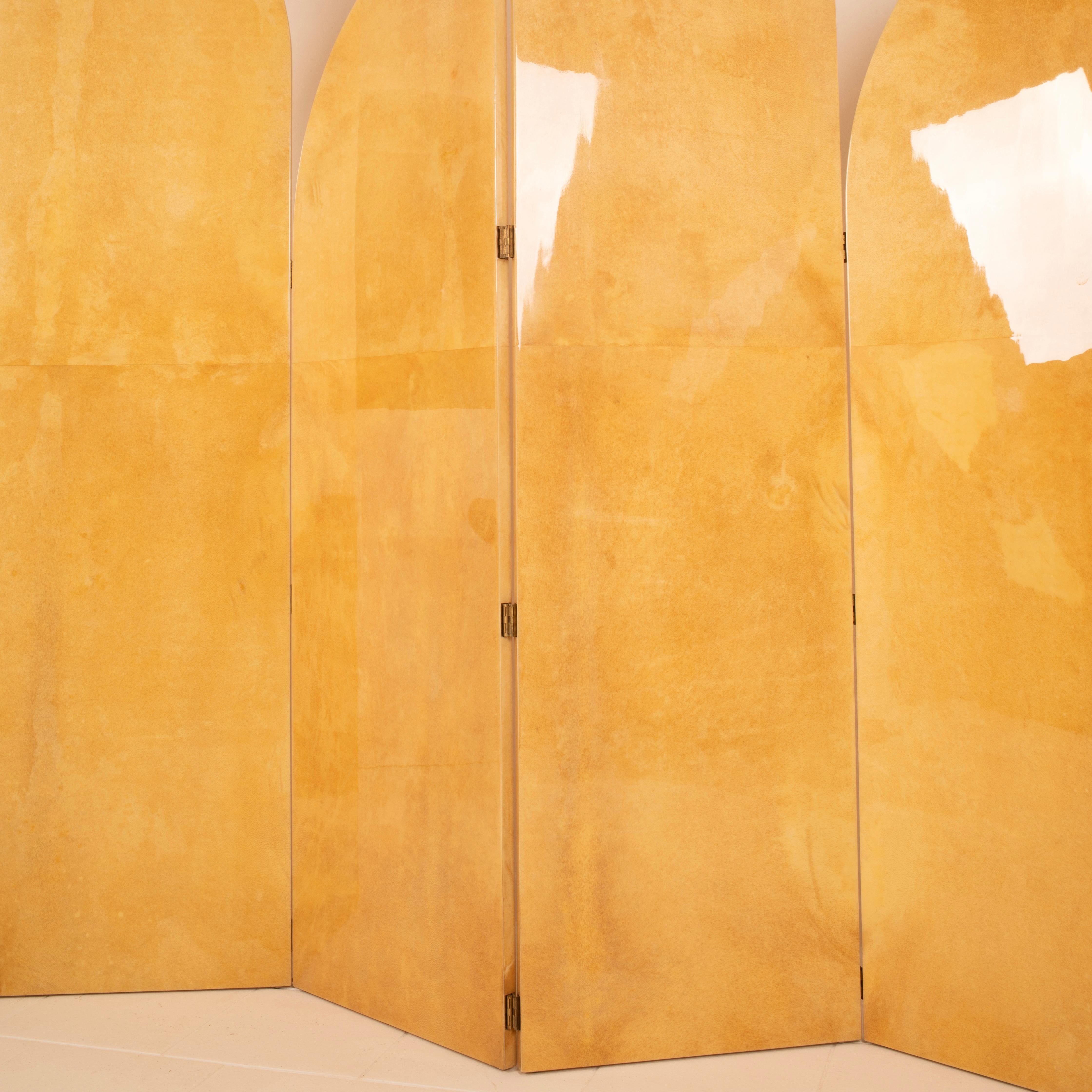 Italian Parchment Separé by Aldo Tura for TURA Milano, 1960 in vendita