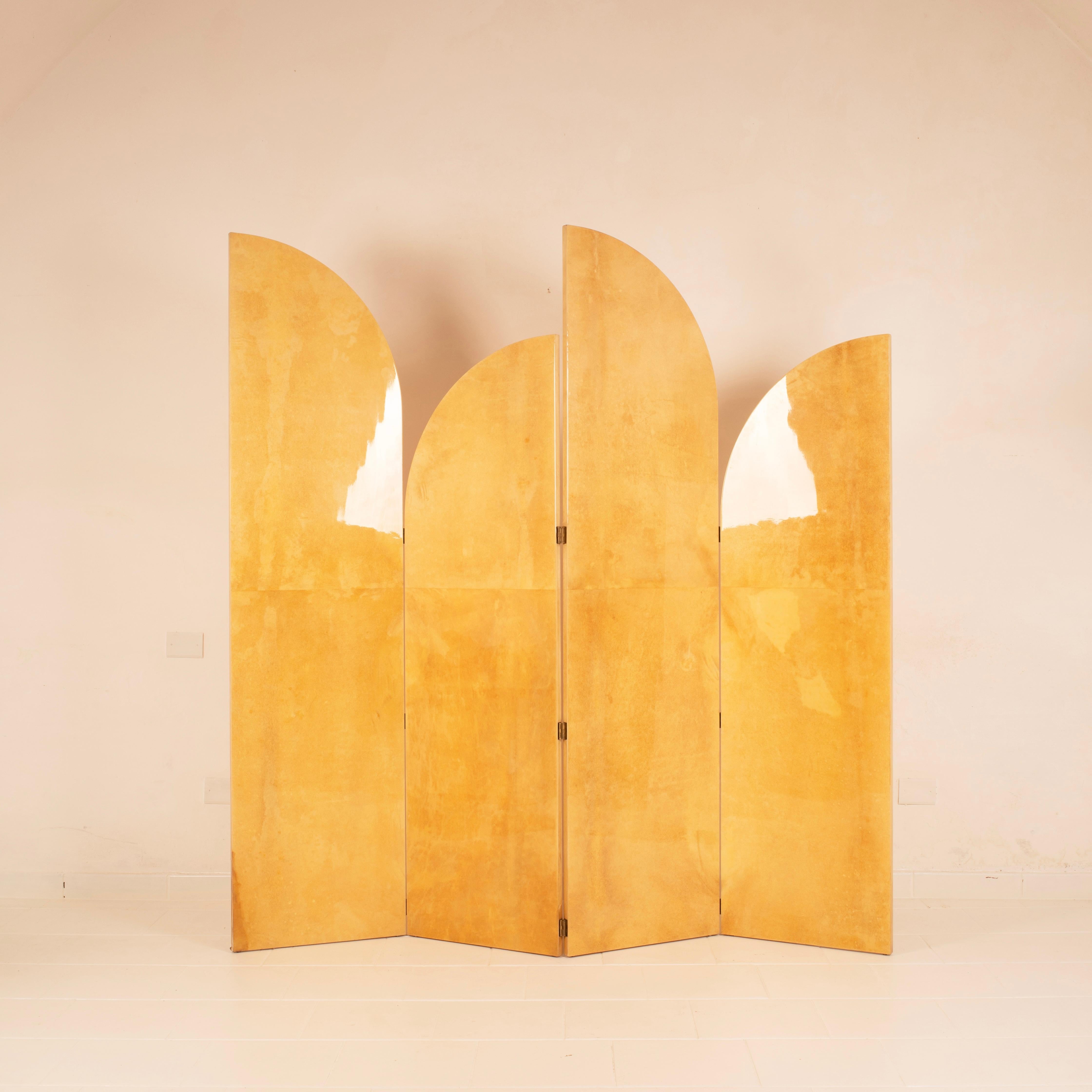 Mid-20th Century Parchment Separé by Aldo Tura for TURA Milano, 1960 in vendita