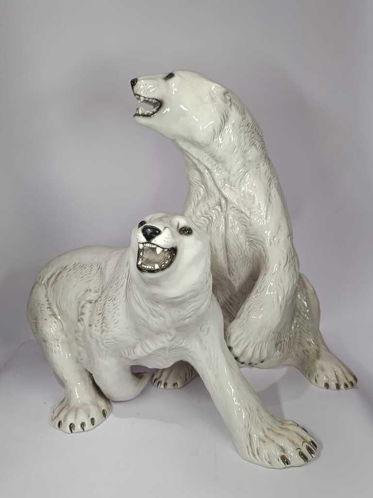 Pareja de osos polares de cerámica italiana de Giuseppe Ronzan (Moderne der Mitte des Jahrhunderts) im Angebot