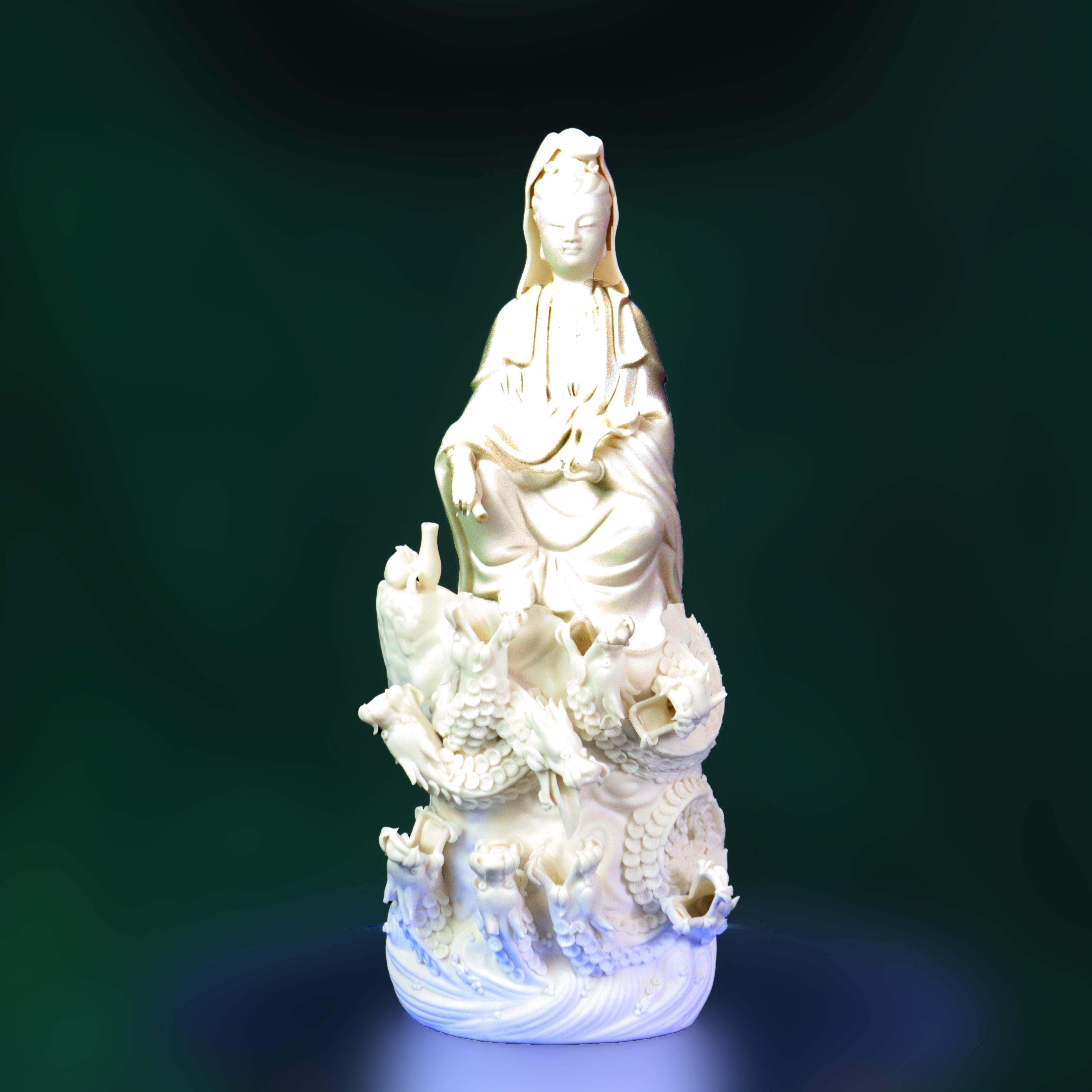 Parian Biskuitporzellan Kwan Yin Figur mit Drachen 20.Jh. im Angebot 3