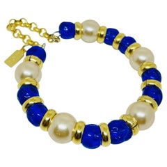 Kollektion „PARIS 1980er Jahre“ – vergoldetes Armband mit Glasperlen an einer Kette von DOROTA LASAK