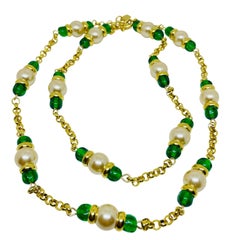 Collezione PARIS anni '80 - Collana con perline di vetro e catena placcata in oro di DOROTA LASAK