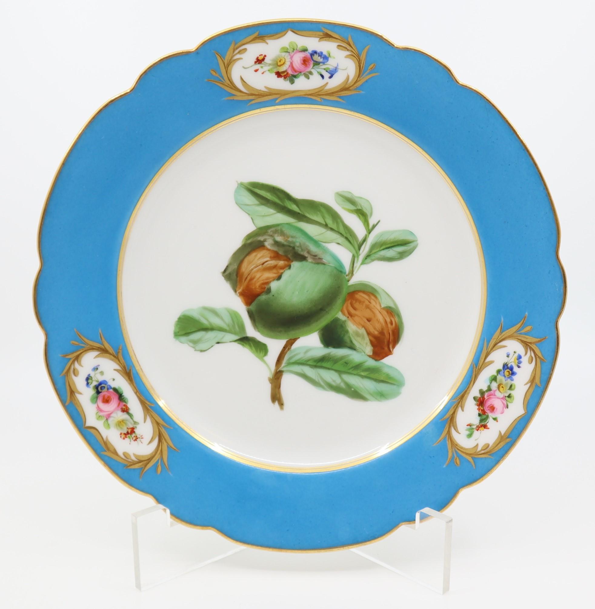 Paris 19th Century, Set of 12 Sèvres Style Dessert Plates, porcelain 4