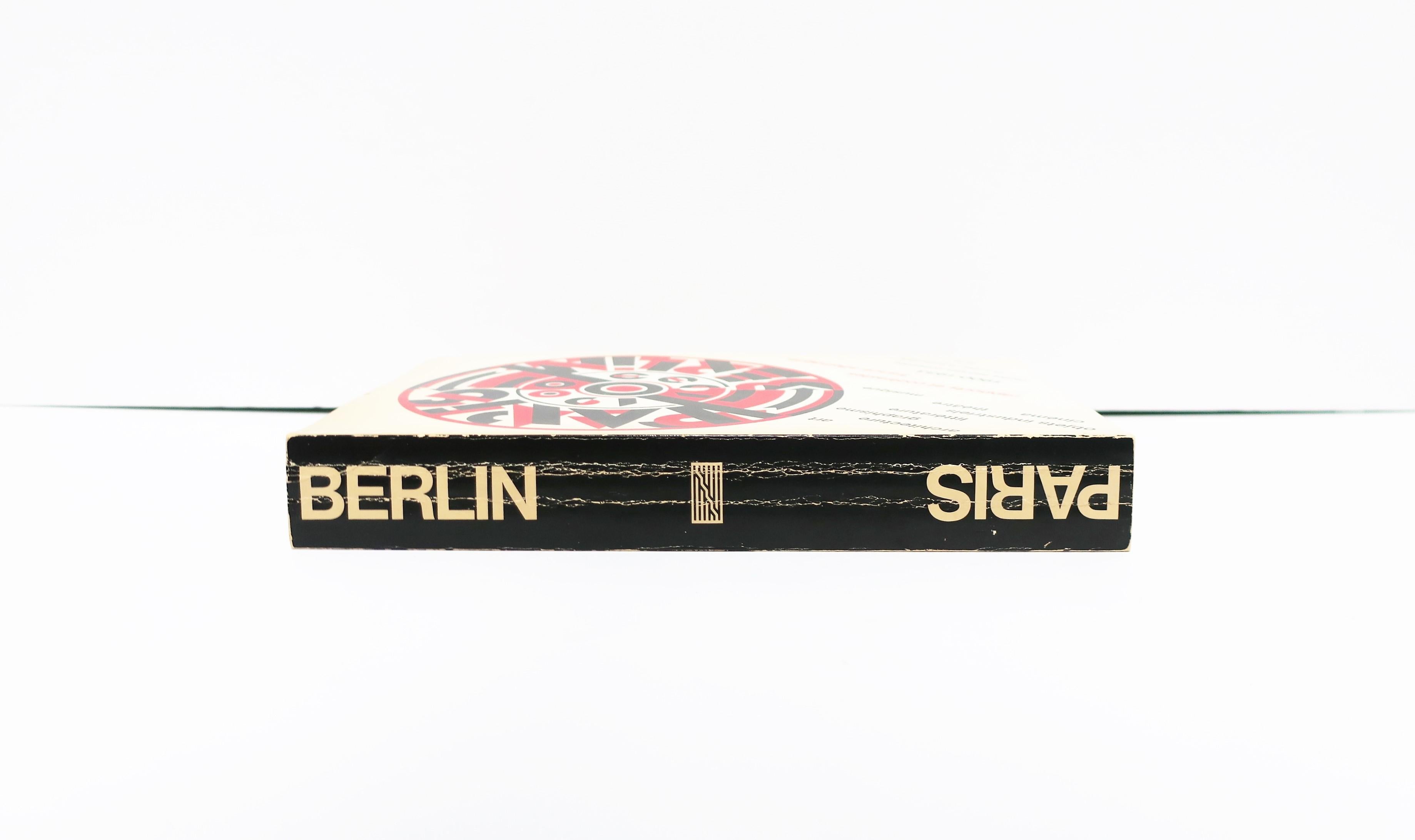 Paris Berlin 1900-1933 Livre de table en vente 12
