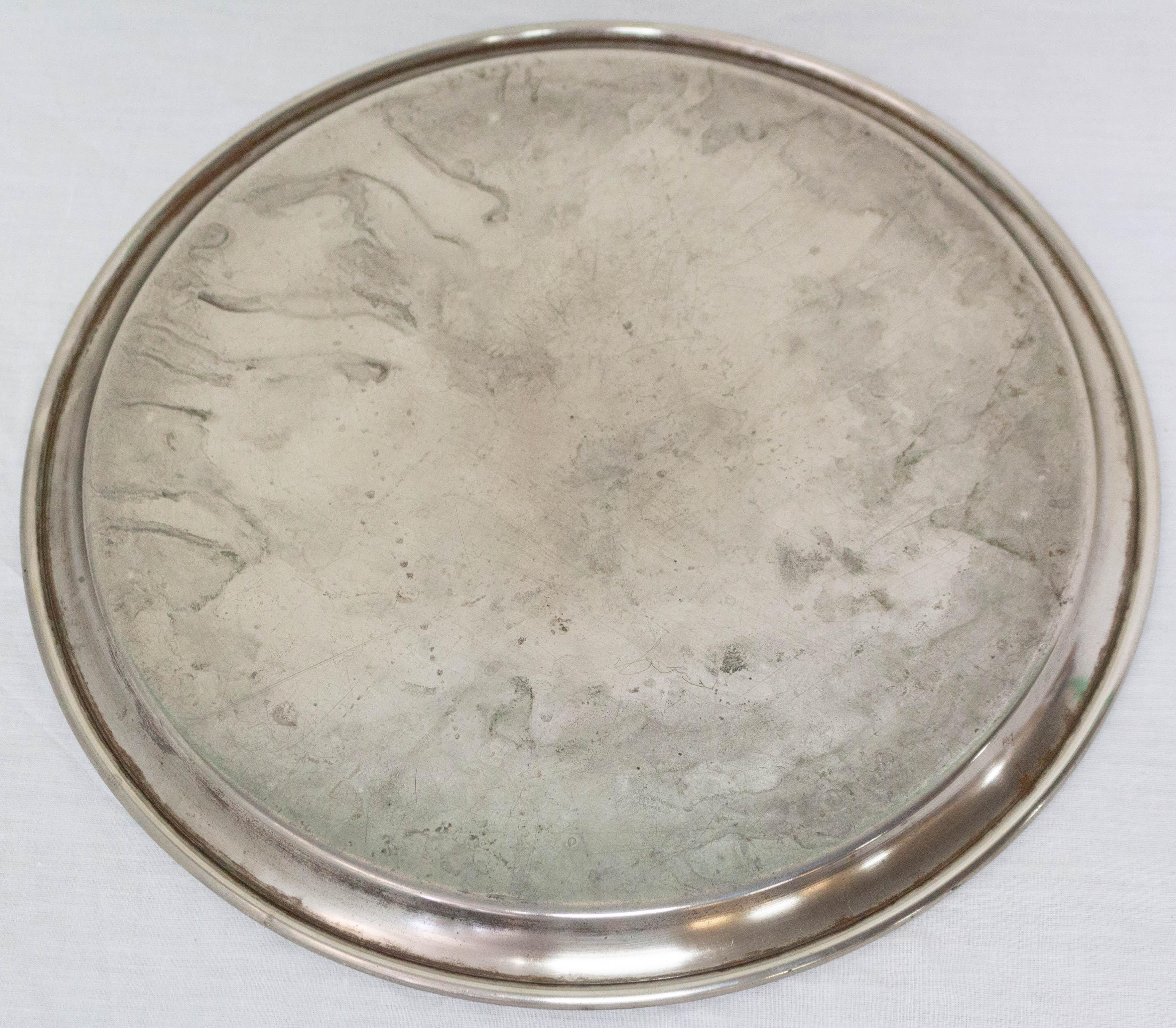 French tin-plated brass tray,
Early 20th century

Good condition

Shipping:
35/35/2 cm 0.9 kg.