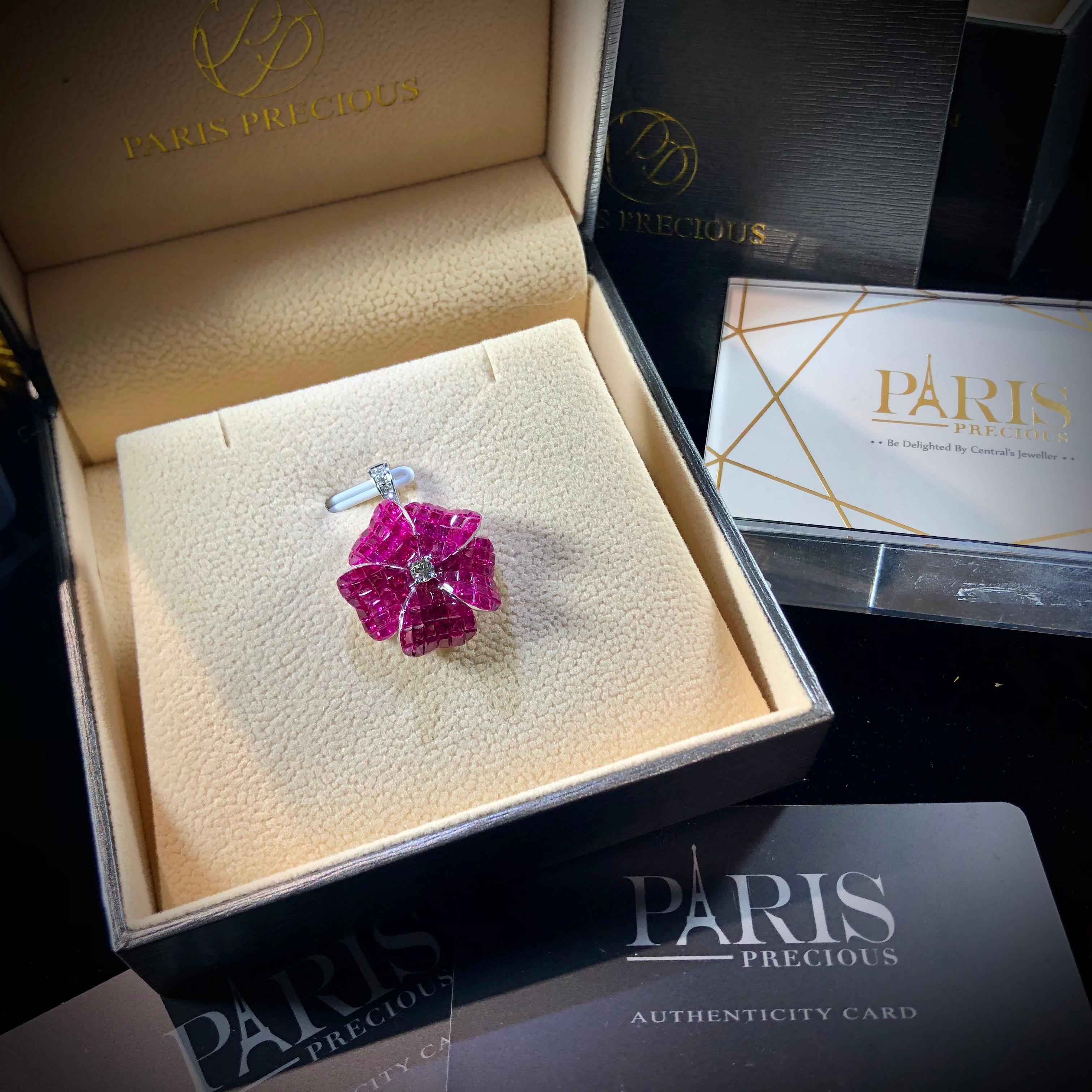 Paris Craft House 10.55 Carat Ruby Diamond Flower Pendant in 18 Karat White Gold For Sale 1