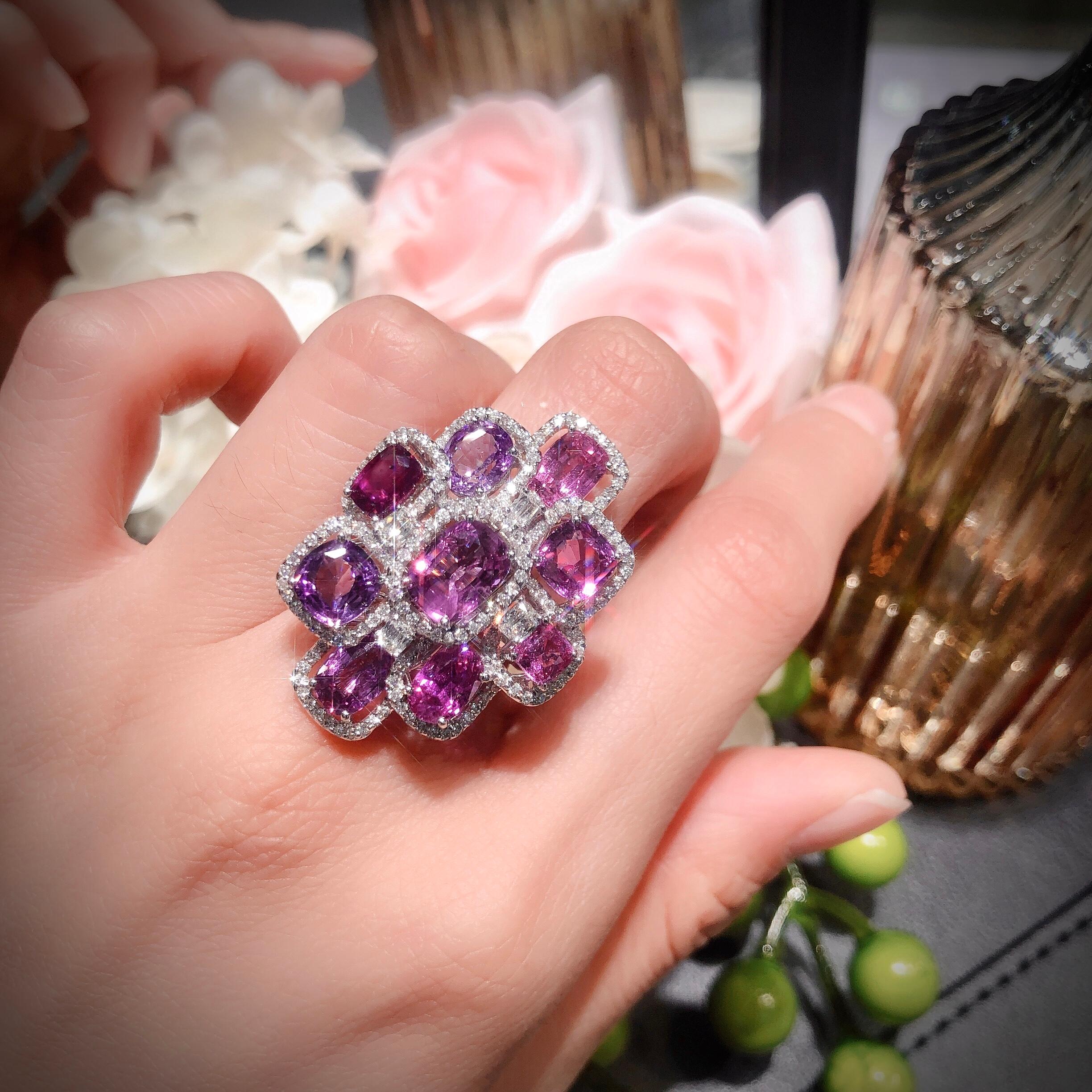 Paris Craft House 11.20 Carat Violet Pink Sapphires Diamond Ring 18 Karat Gold For Sale 2