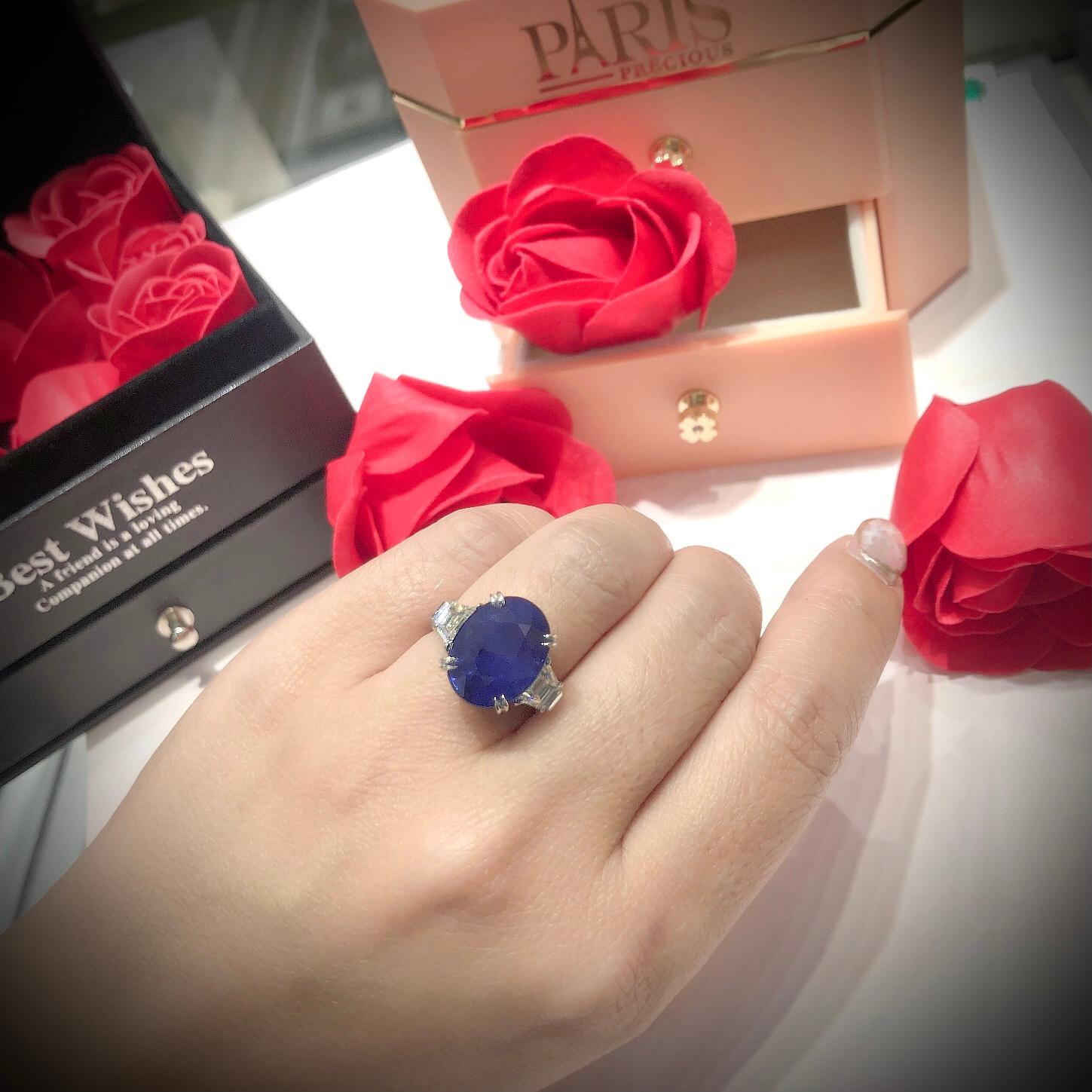 Paris Craft House 11.30 Carat GRS Cornflower Blue Sapphire Diamond Ring For Sale 2