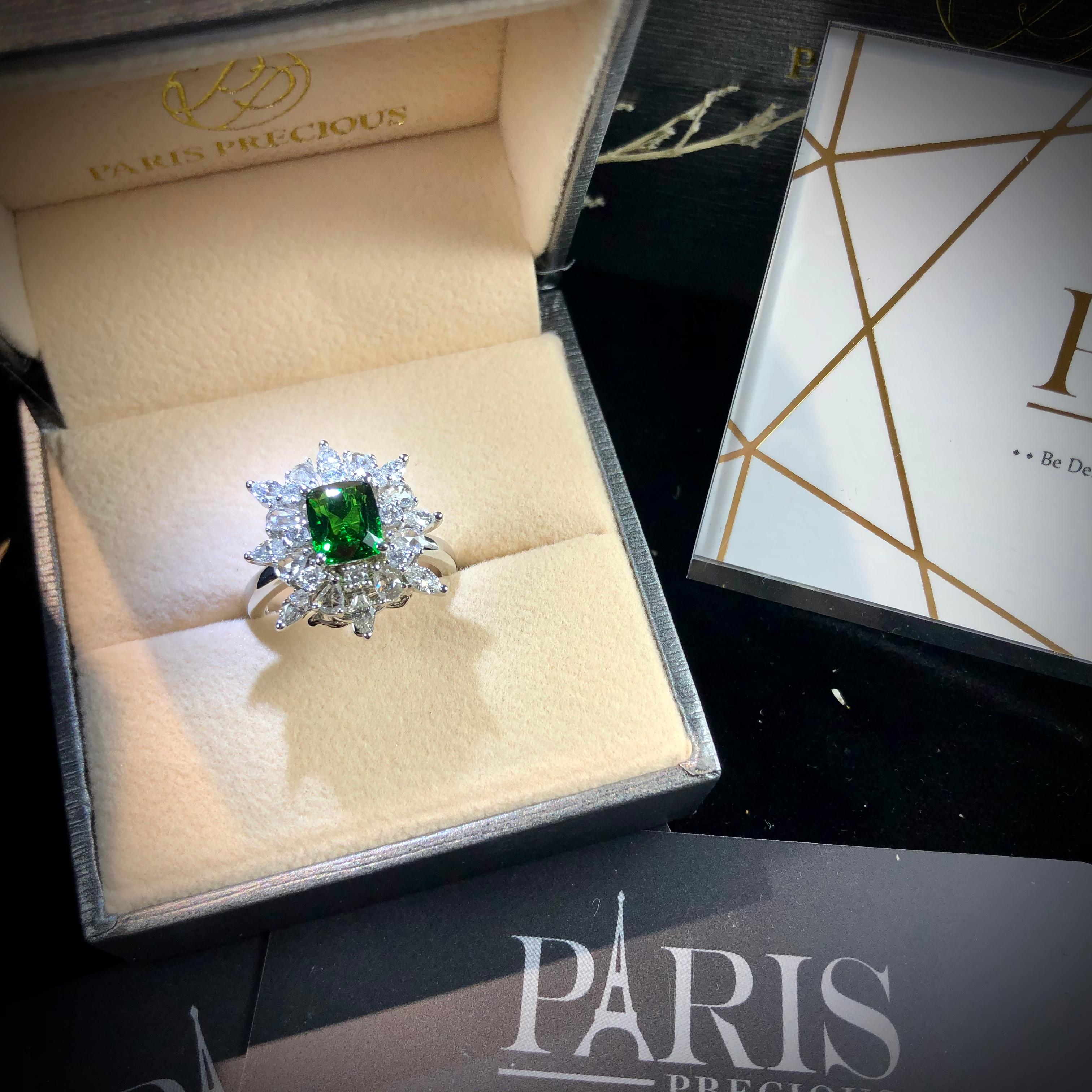 Paris Craft House 1.56 Carat Tsavorite Diamond Ring in 18 Karat White Gold For Sale 4