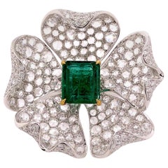 Paris Craft House 2.37 Carat Emerald Diamond Flower Ring in 18 Karat White Gold