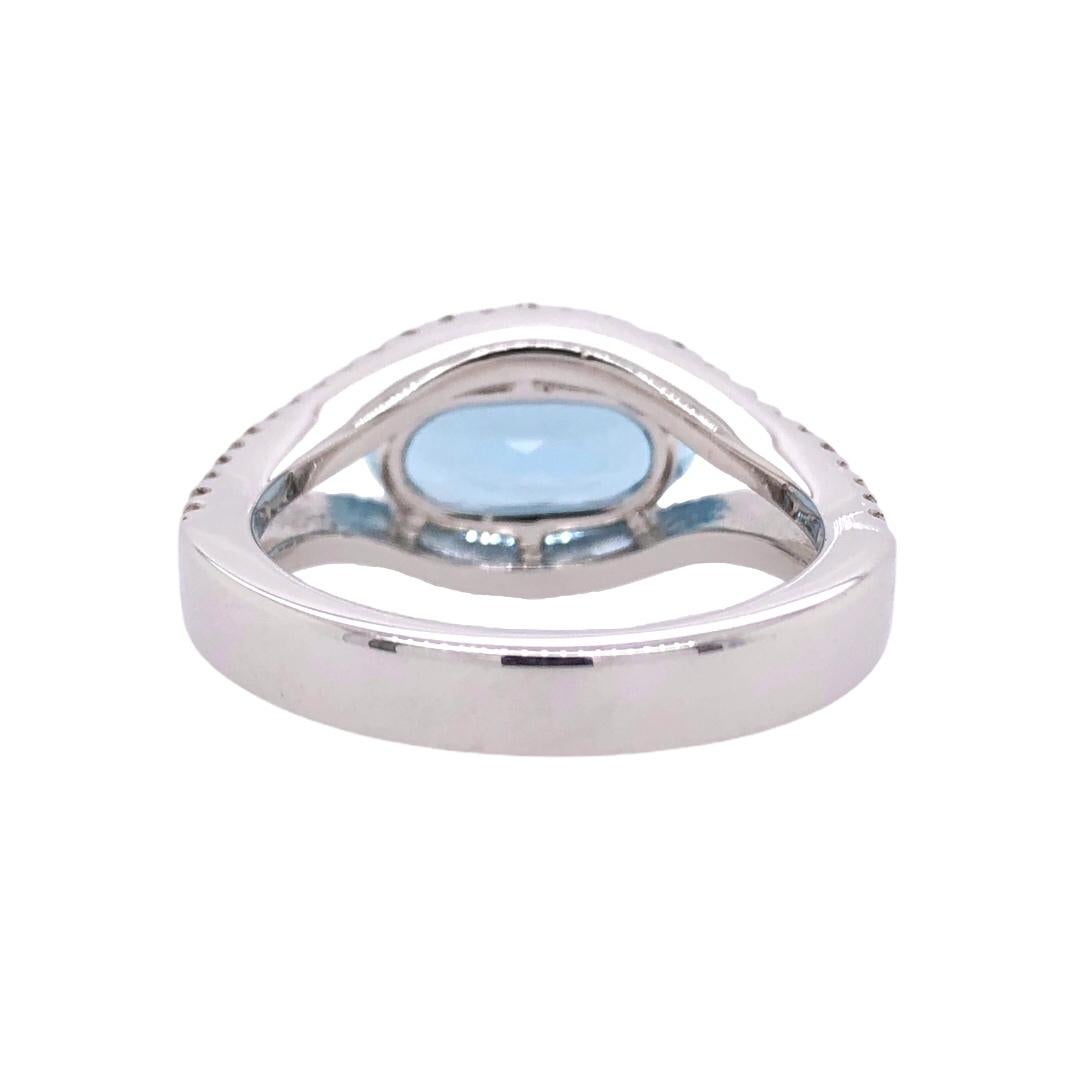Paris Craft House 2.81 Carat Aquamarine Diamond Ring in 18 Karat White Gold In New Condition For Sale In Hong Kong, HK