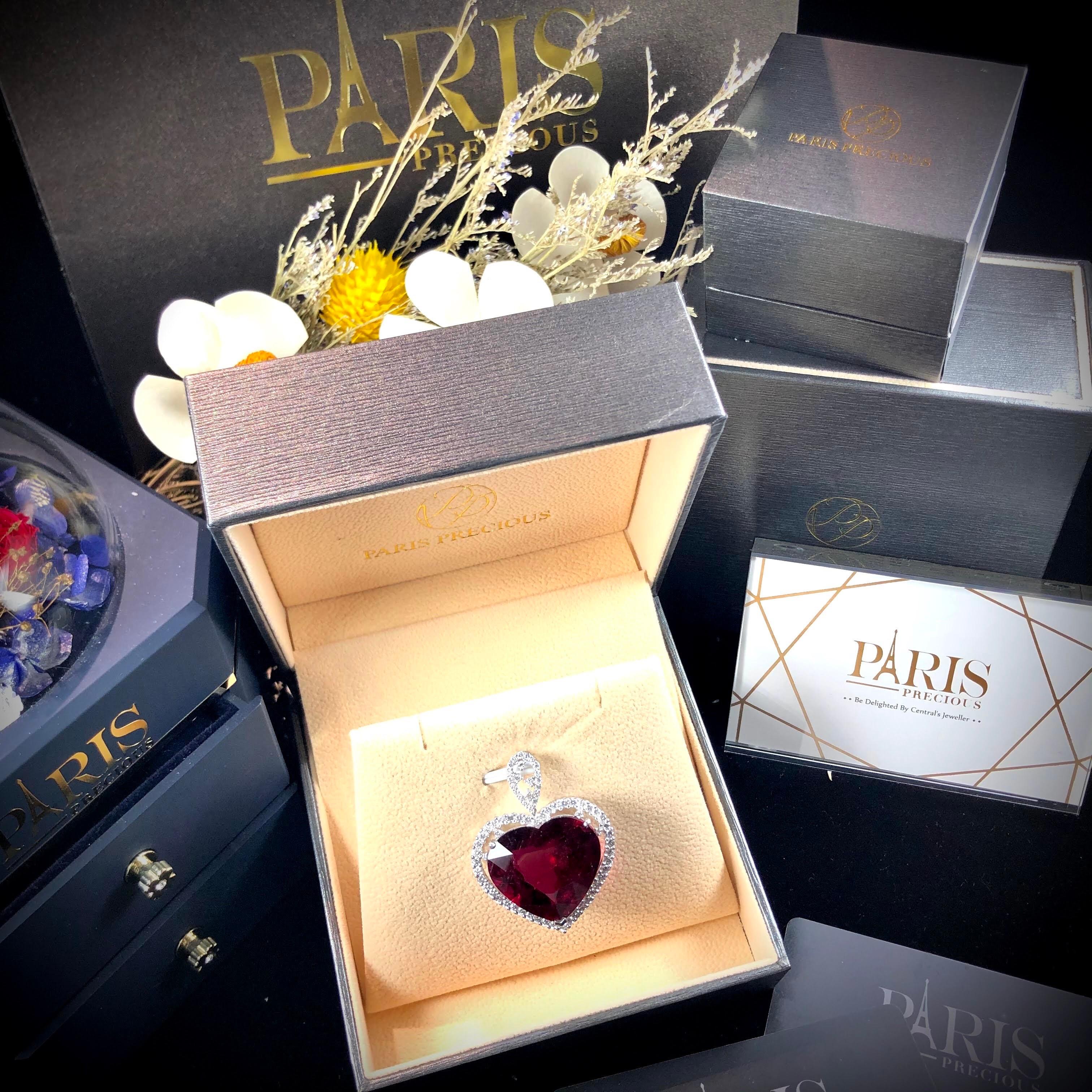 Heart Cut Paris Craft House 35.21 Carat Rubellite Diamond Heart Pendant in 18 Karat Gold For Sale