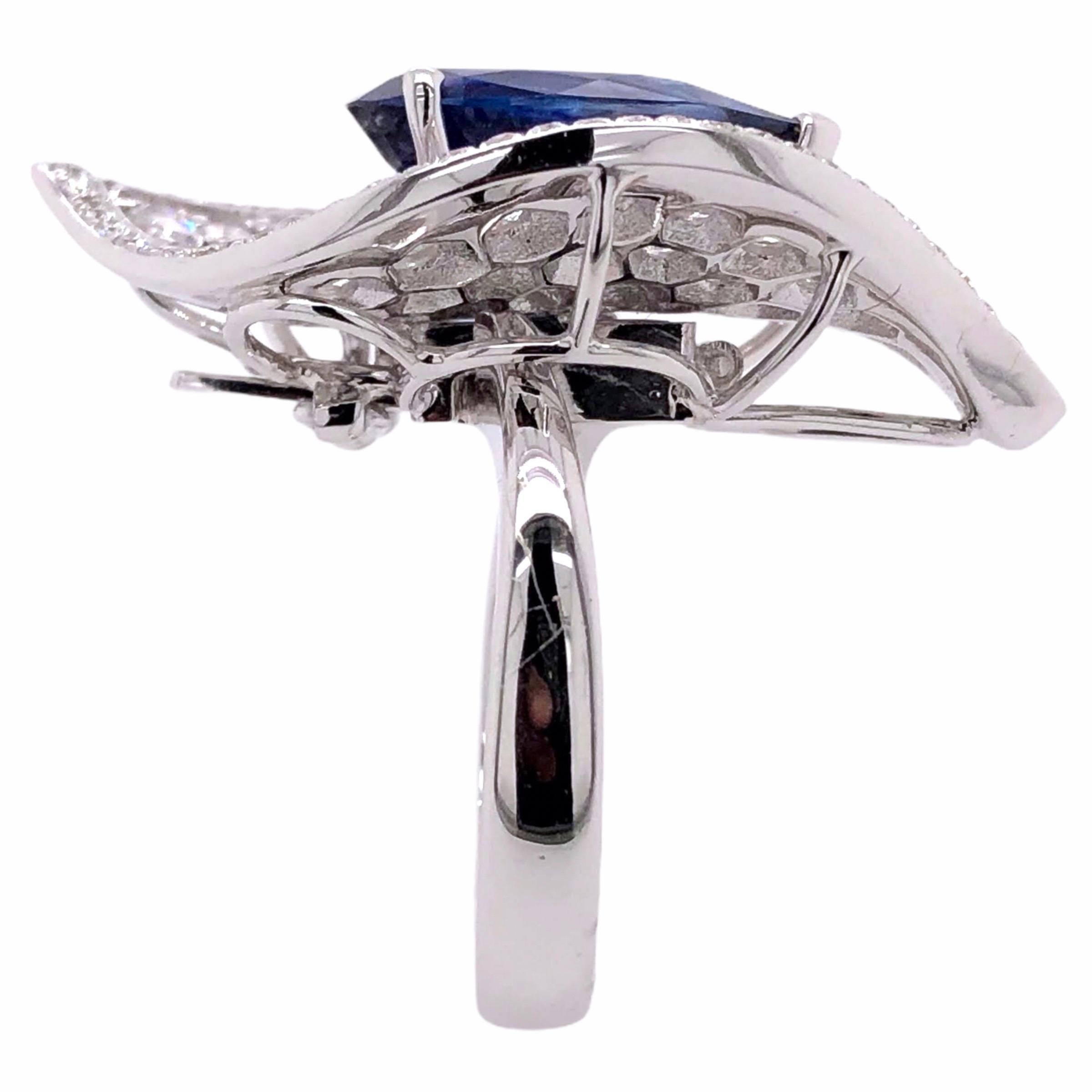 Modern Paris Craft House 4.47ct Blue Sapphire Diamond Cocktail Ring in 18 Karat Gold For Sale