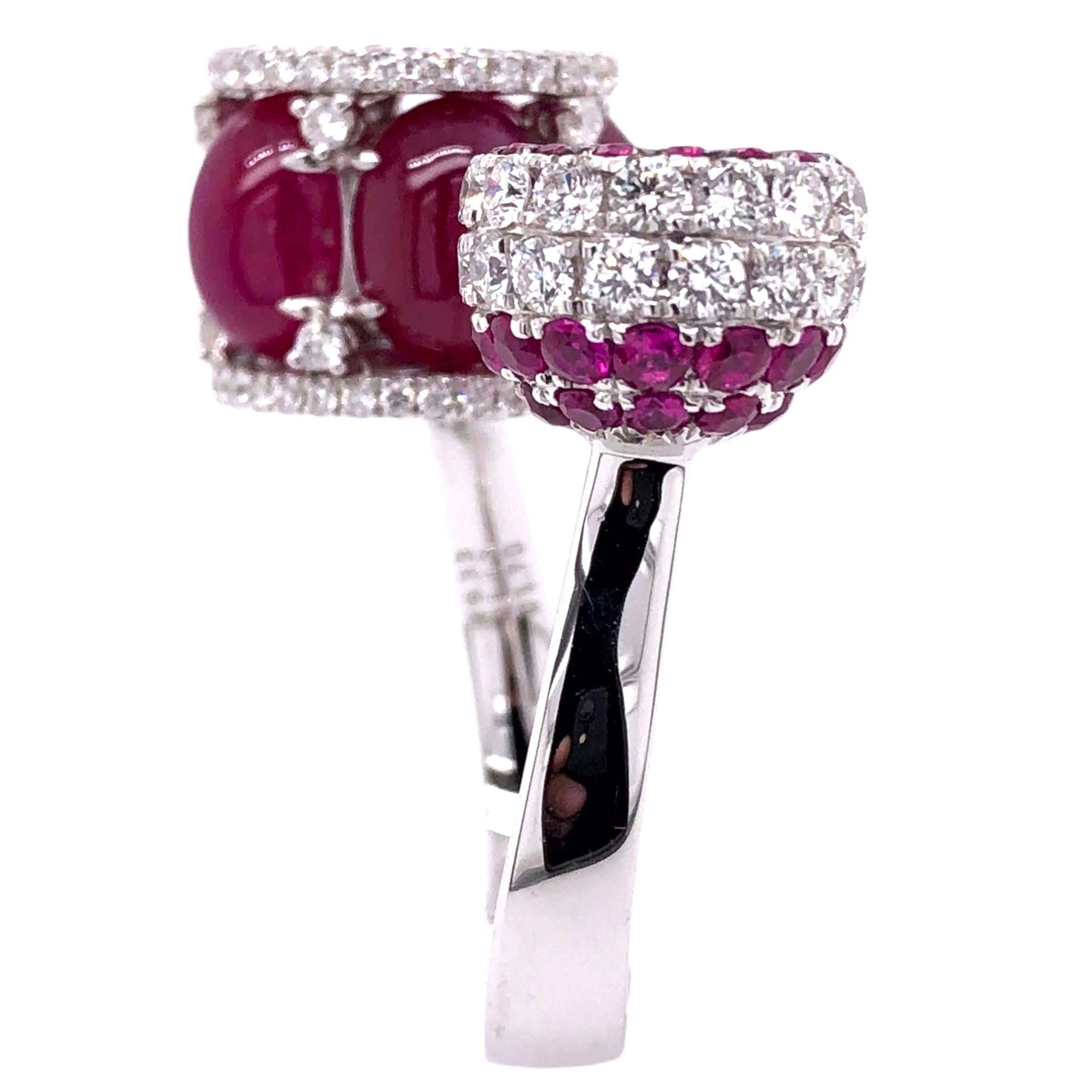 Paris Craft House 9.33 Carat Cabochon Ruby Diamond Ring in 18 Karat White Gold In New Condition For Sale In Hong Kong, HK