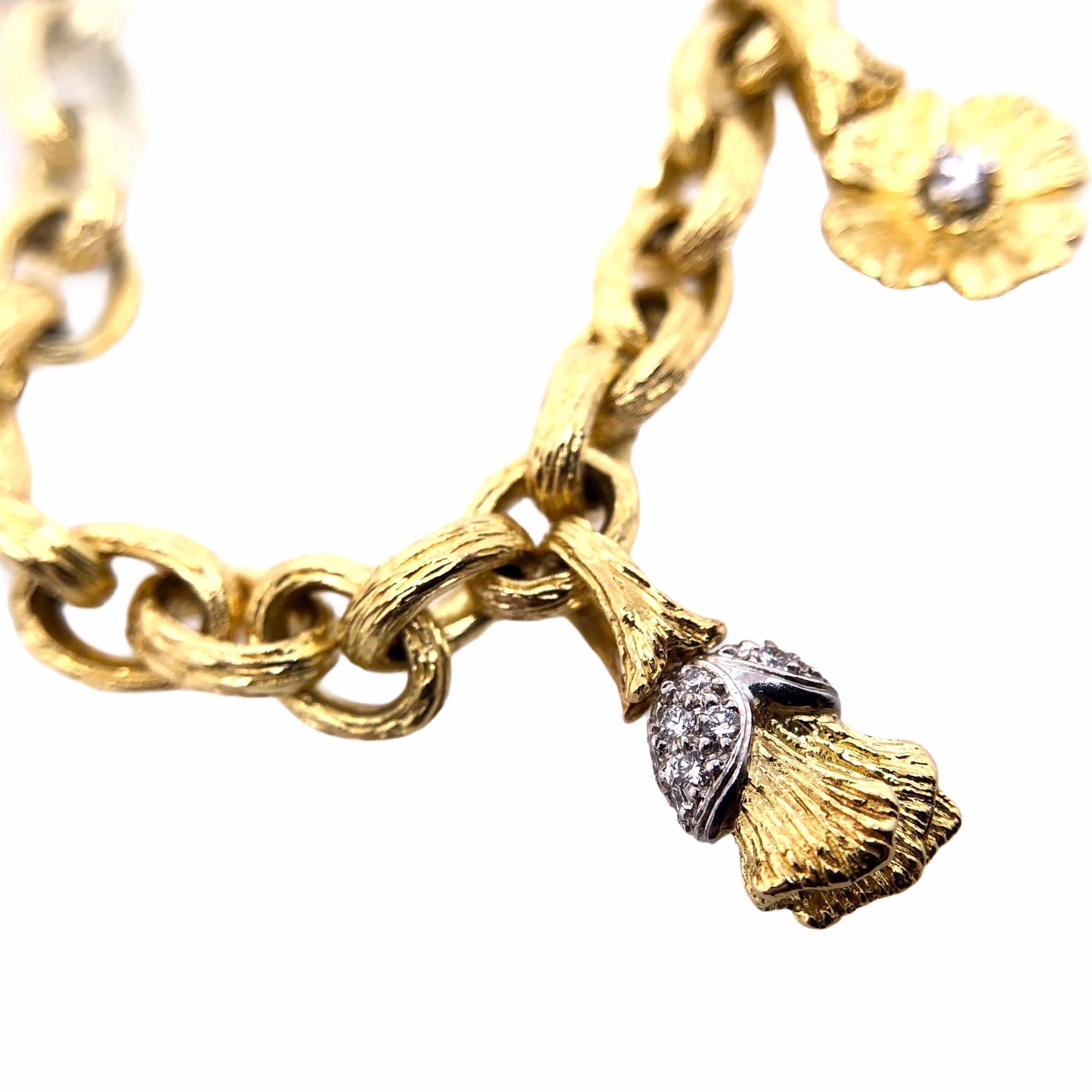 Paris Craft House Antique Diamond Bracelet in 18 Karat Yellow Gold In New Condition For Sale In Hong Kong, HK