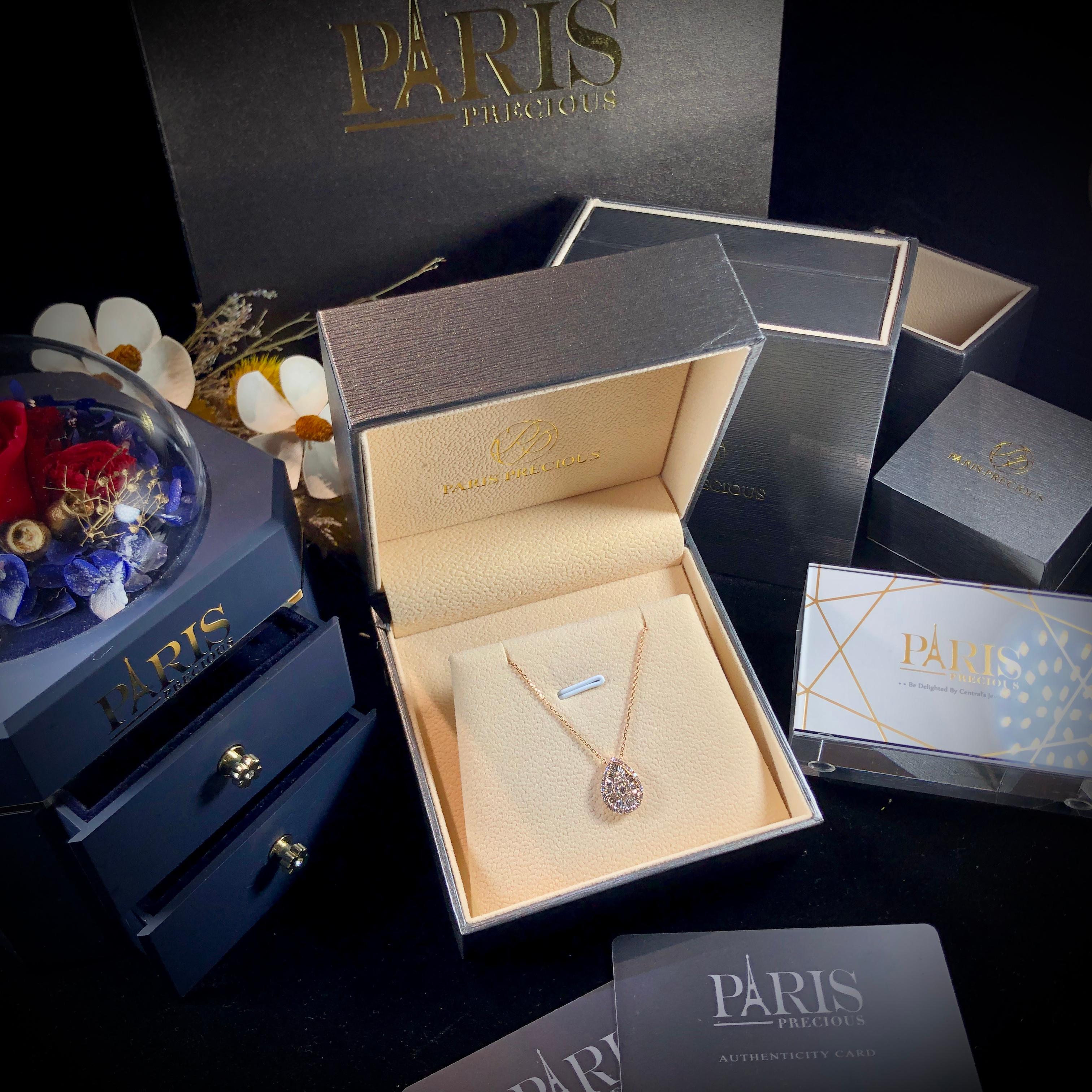 Paris Craft House Diamond Cluster Pendant in 18 Karat Rose Gold For Sale 1