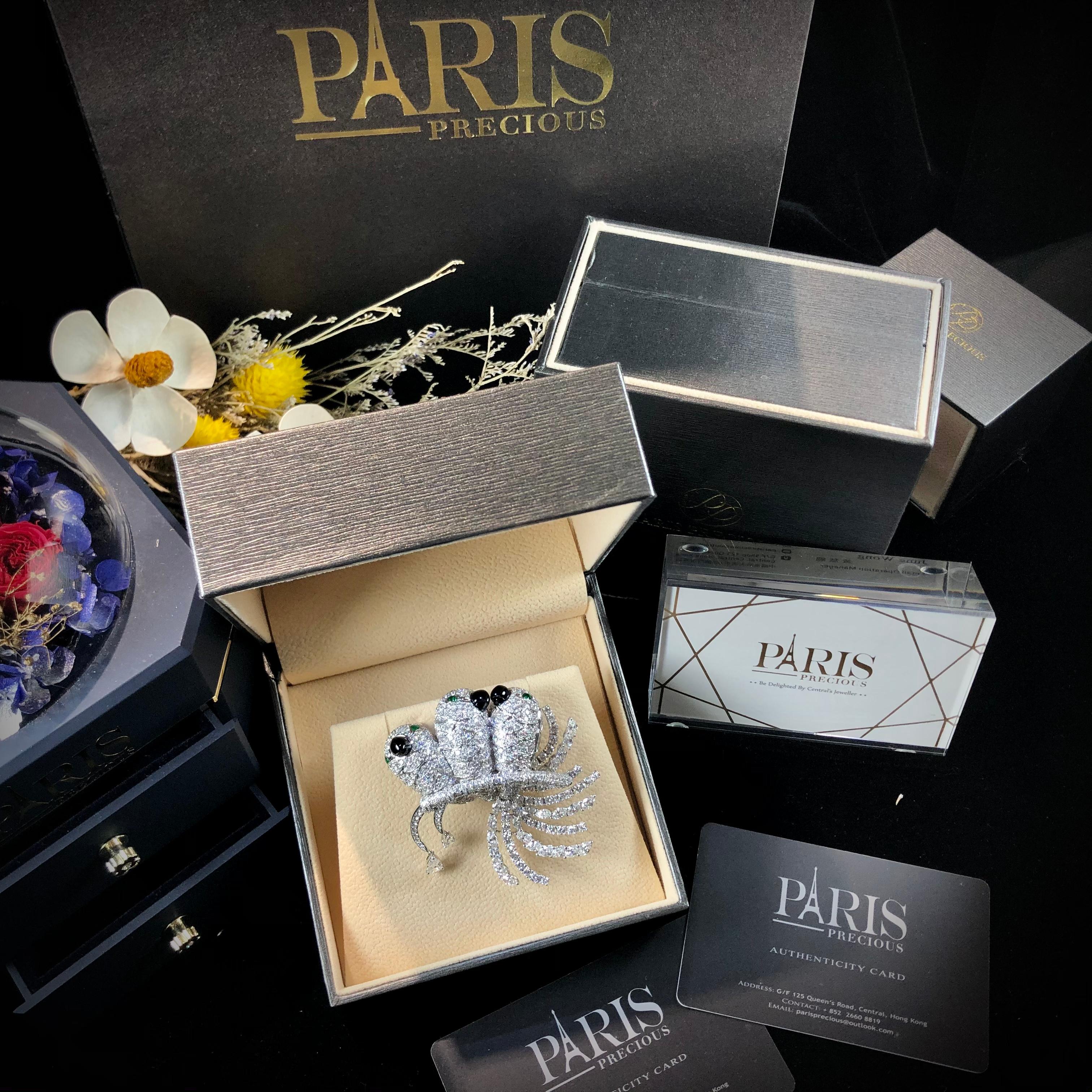 Paris Craft House Diamond Emerald Onyx Bird Brooch in 18 Karat White Gold For Sale 2
