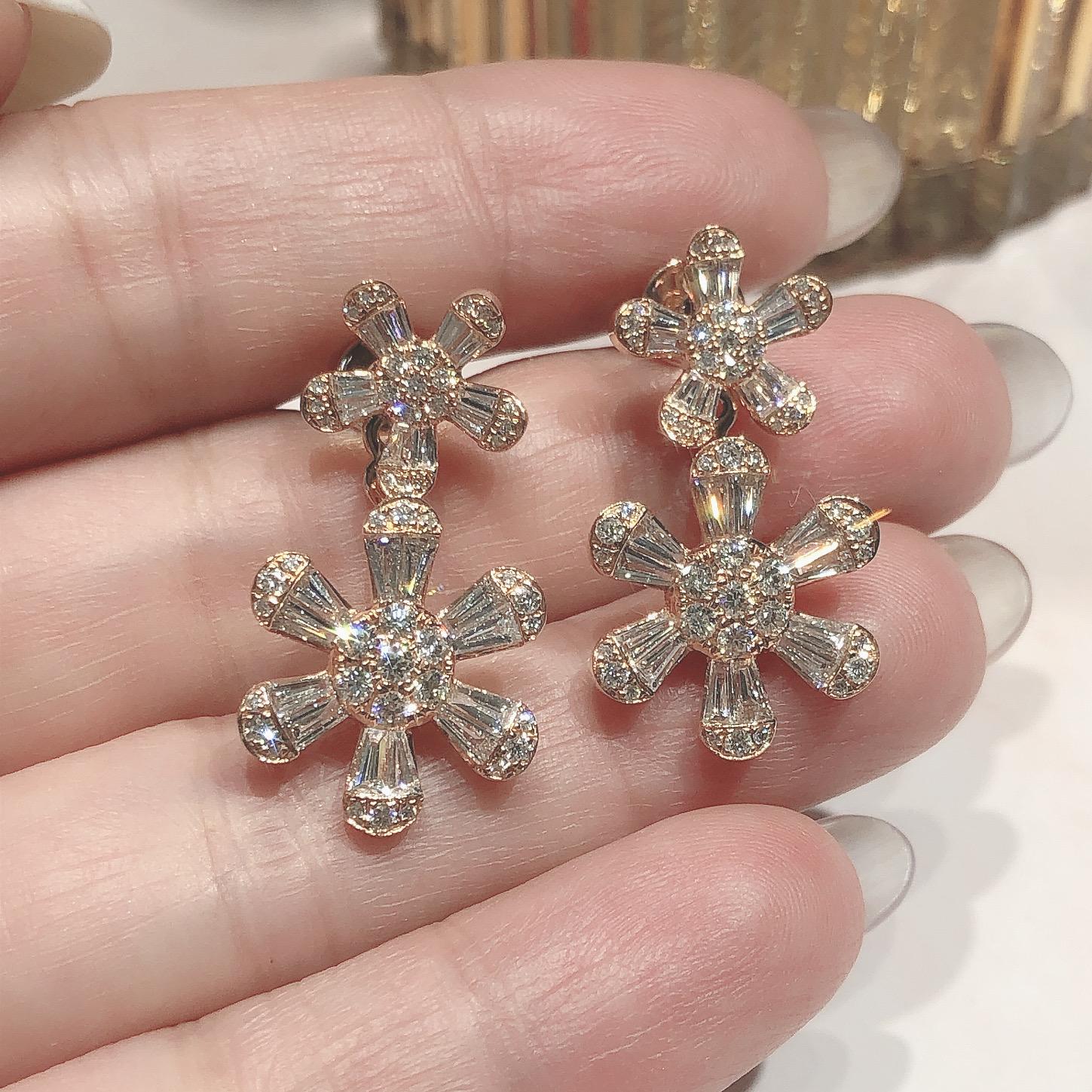 Paris Craft House Diamond Flowers Earrings in 18 Karat Rose Gold For Sale 1
