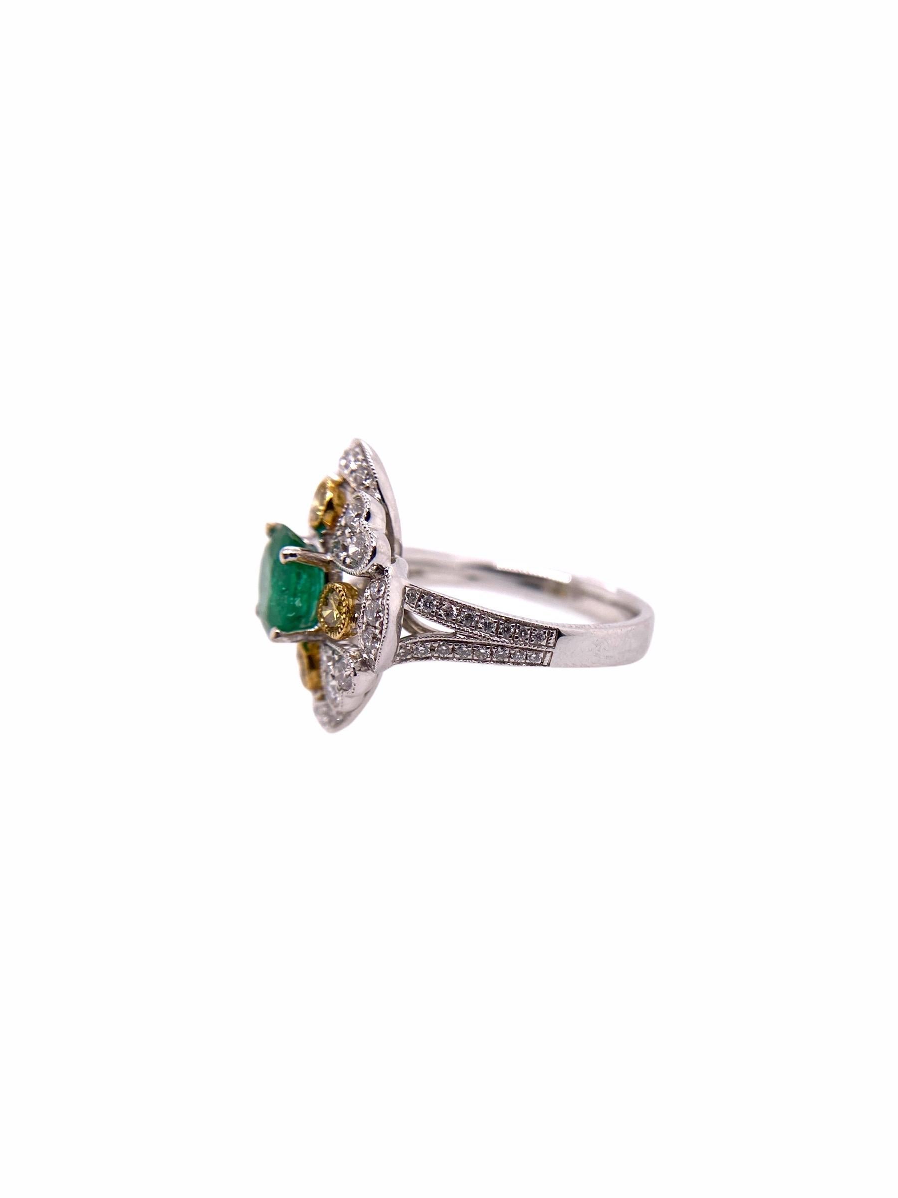 Paris Craft House Emerald Yellow Diamond Filigree Ring in 18 Karat White Gold In New Condition For Sale In Hong Kong, HK