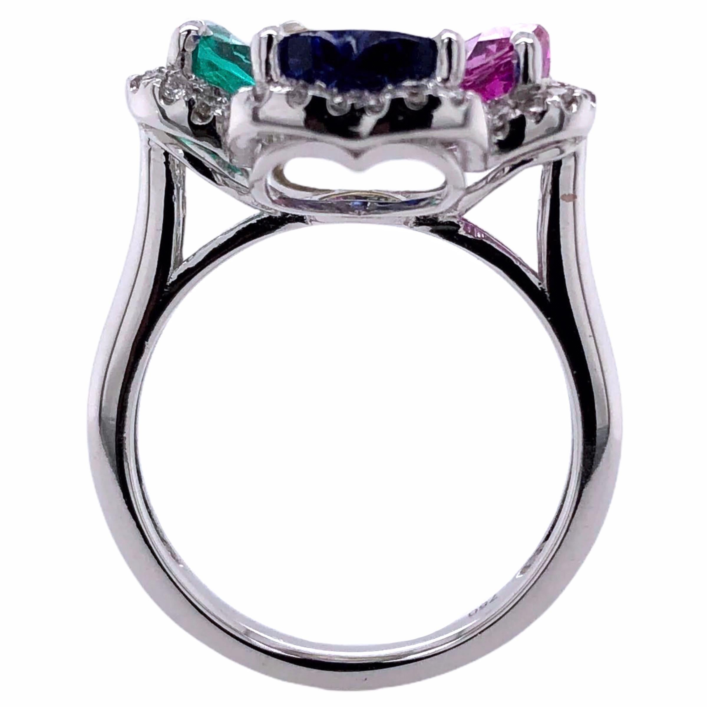 Paris Craft House Multi Sapphire Emerald Heart Ring in 18 Karat White Gold In New Condition For Sale In Hong Kong, HK